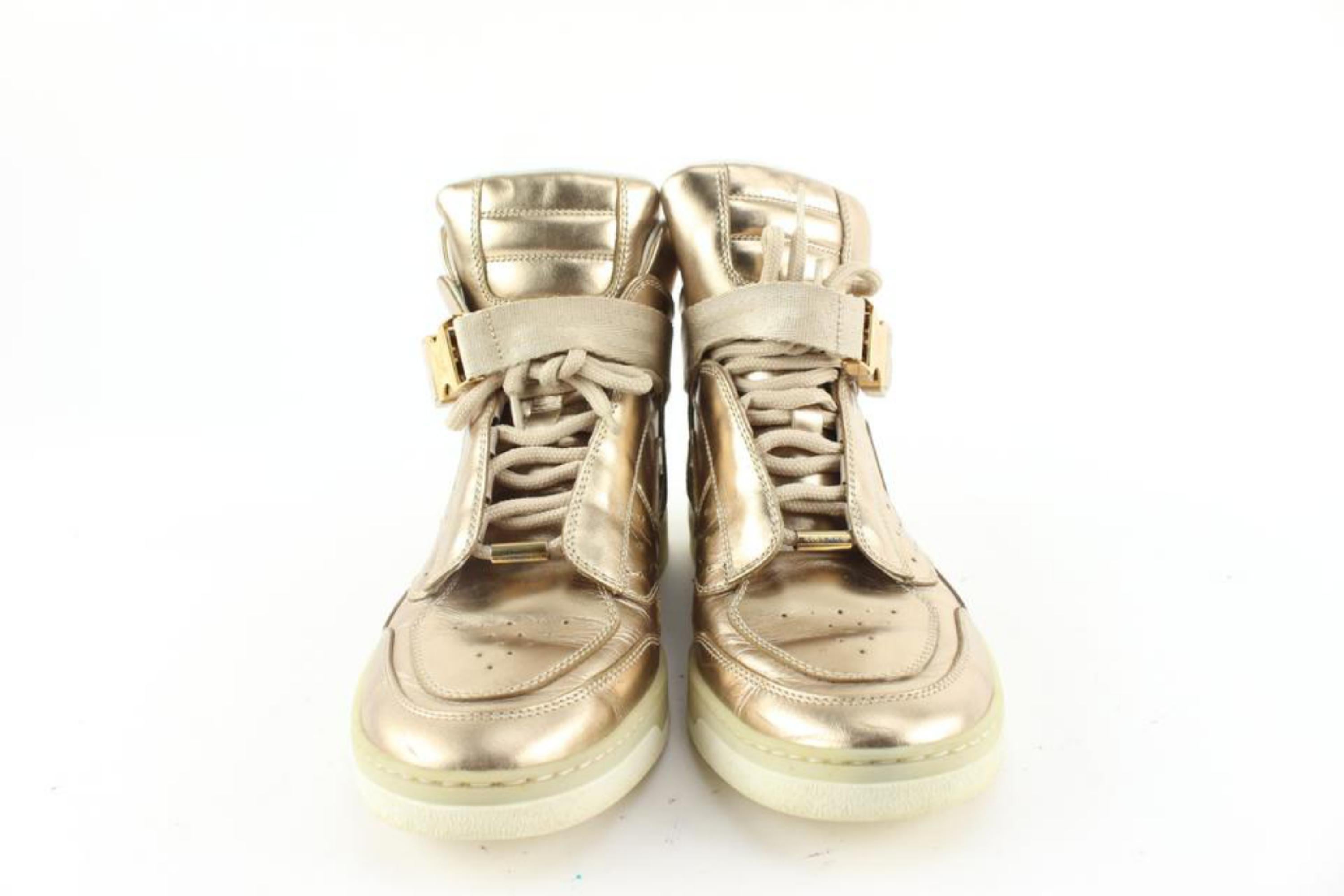 Women's Louis Vuitton Size 36 Gold Metallic High Top Sneaker 1223lv15 For Sale