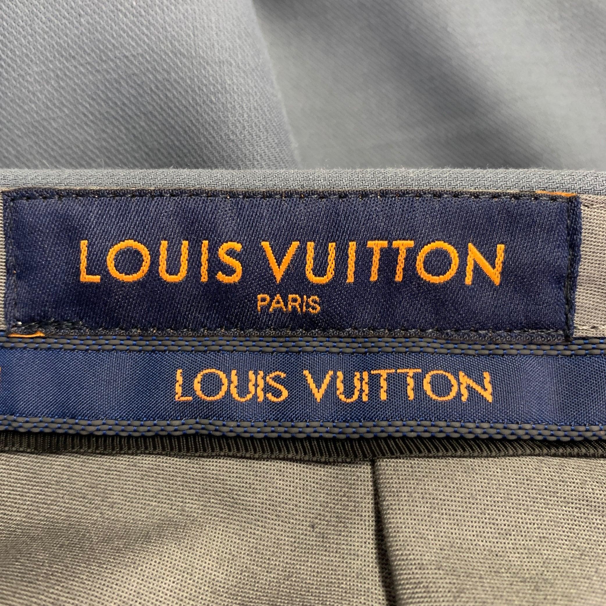 LOUIS VUITTON Taille 36 Pantalon habillé en coton sergé gris à devant plat Pour hommes en vente