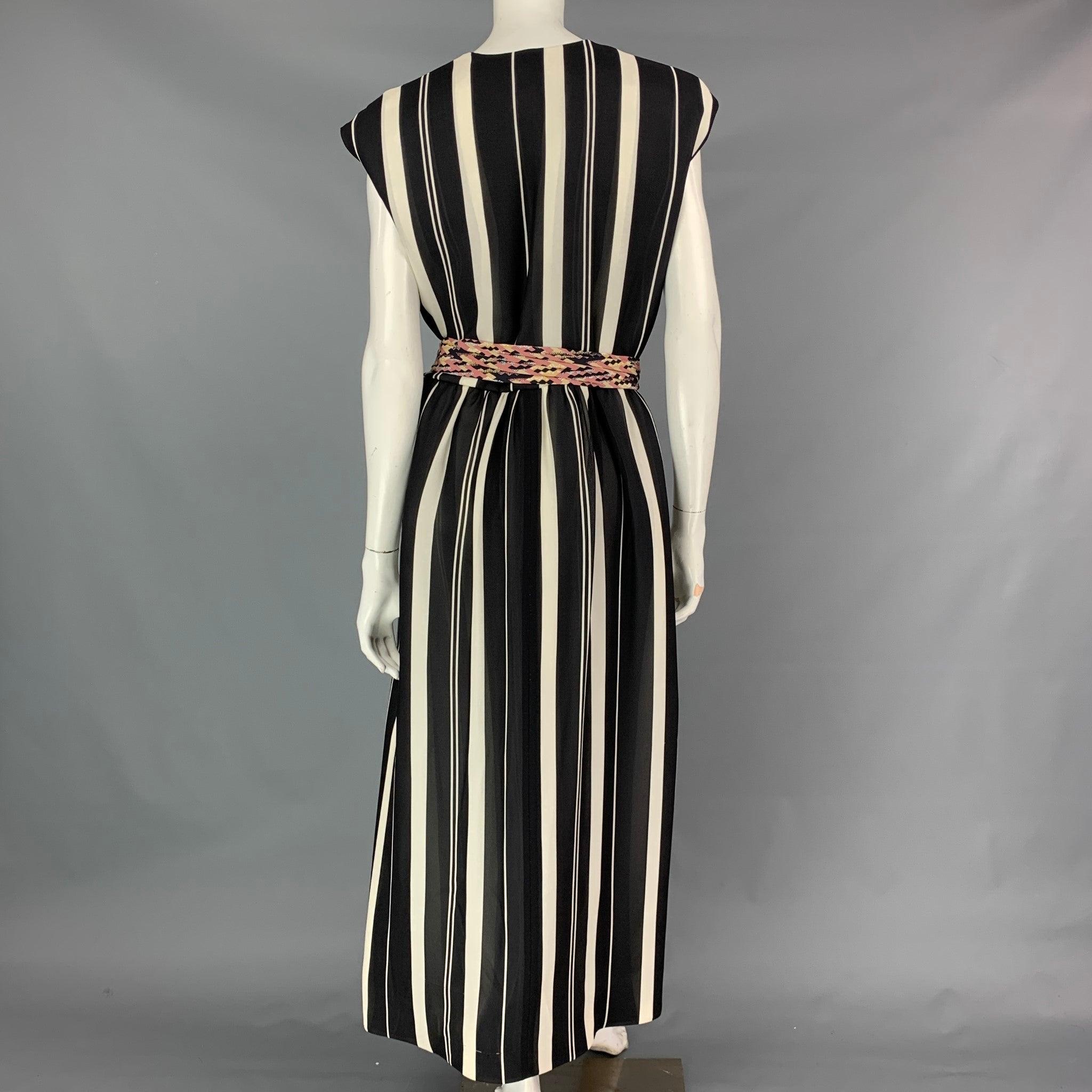 Women's LOUIS VUITTON Size 4 Black & White Stripe Silk Sleeveless Wrap Dress For Sale