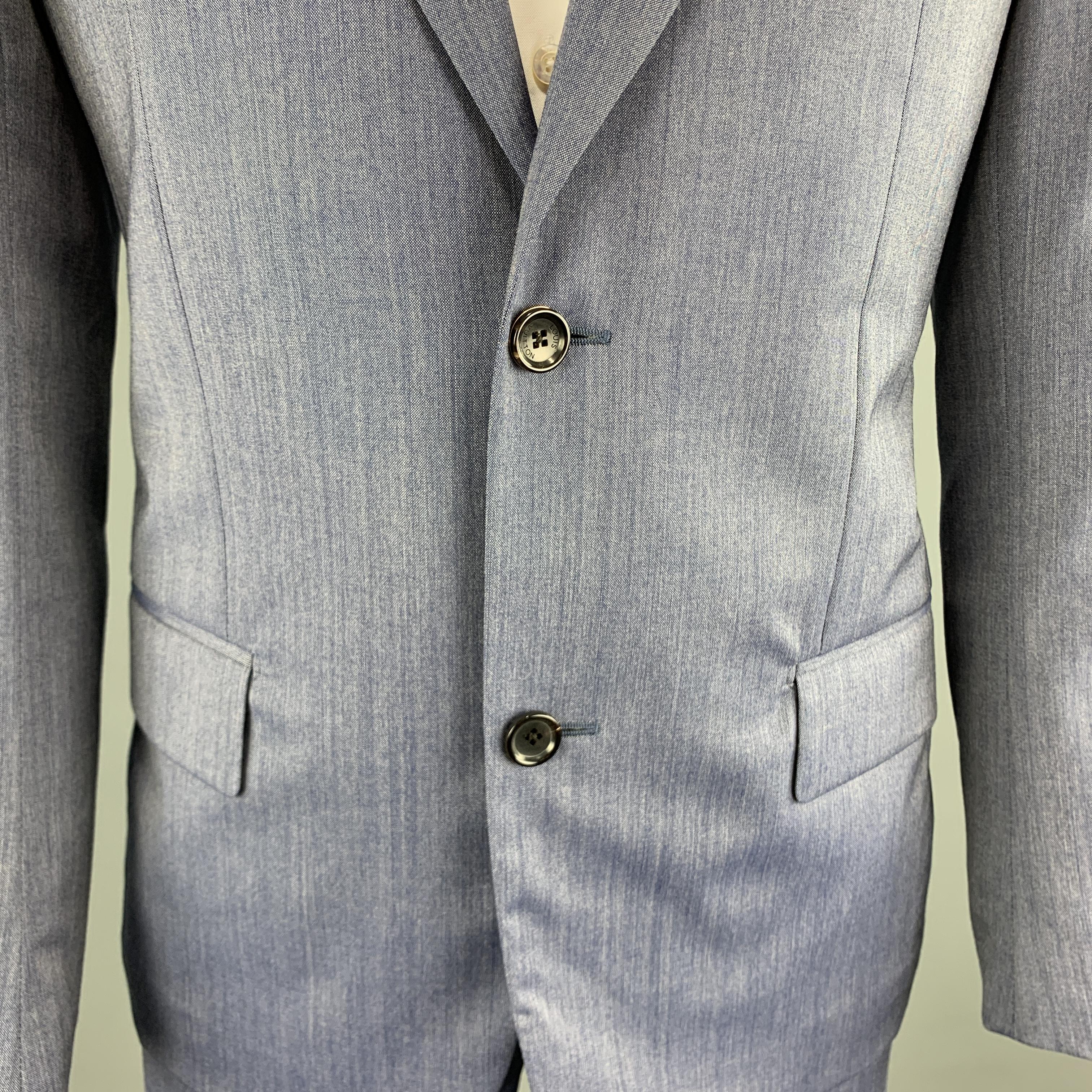 LOUIS VUITTON Size 40 Heather Denim Blue Wool Peak Lapel 2 pc Suit In Excellent Condition In San Francisco, CA
