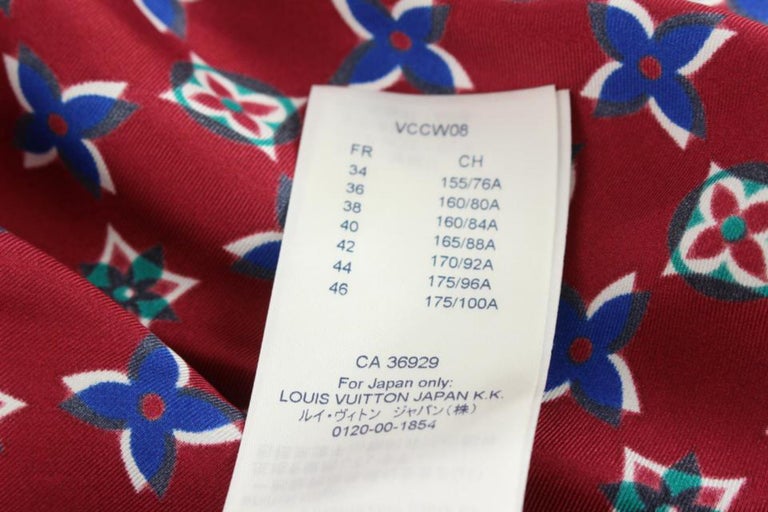 Louis Vuitton Size 40 Unisex Red x Blue Silk Pyjama Top 1LV1019 For Sale at  1stDibs