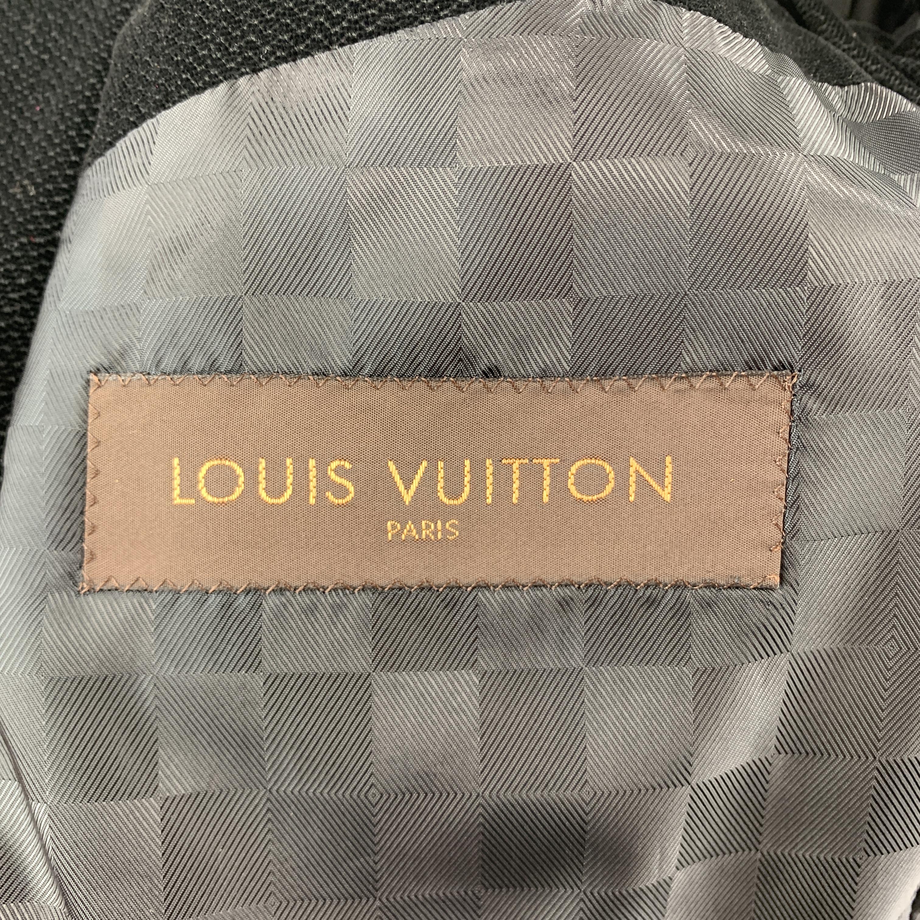 Men's LOUIS VUITTON Size 44 Textured Black Cotton Velvet Notch Lapel Sport Coat