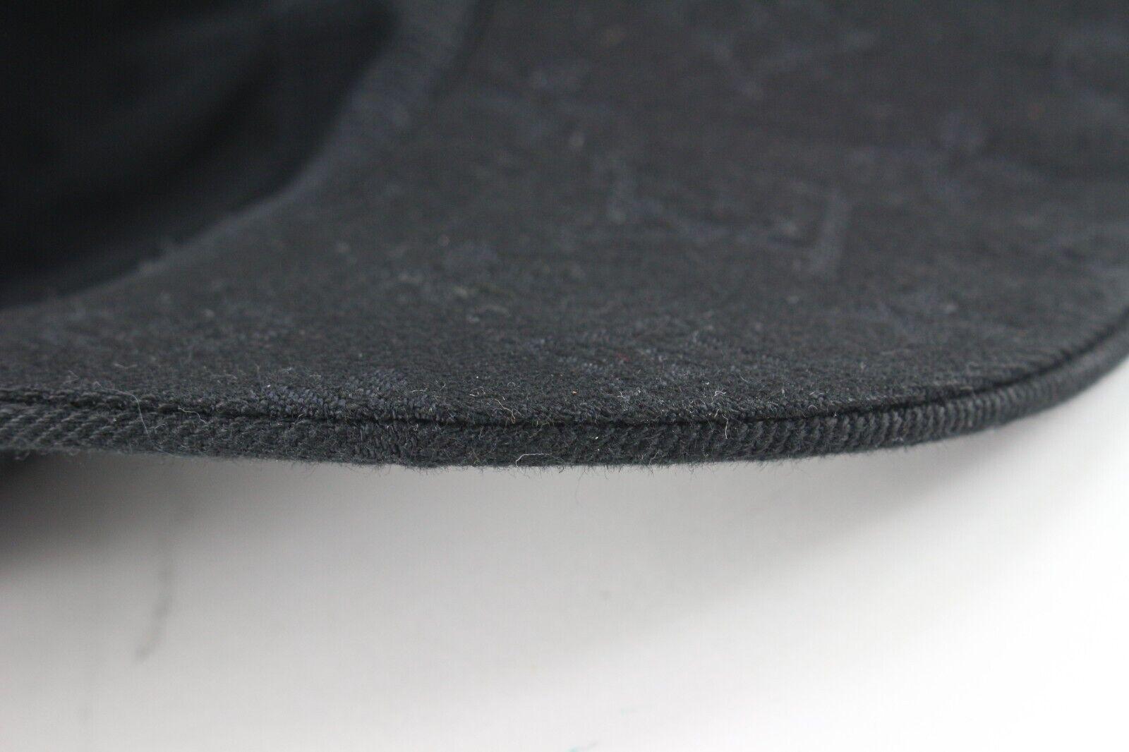 Louis Vuitton Size 58 Black Monogram Essential Cap Baseball Hat 7LK0427 For Sale 1
