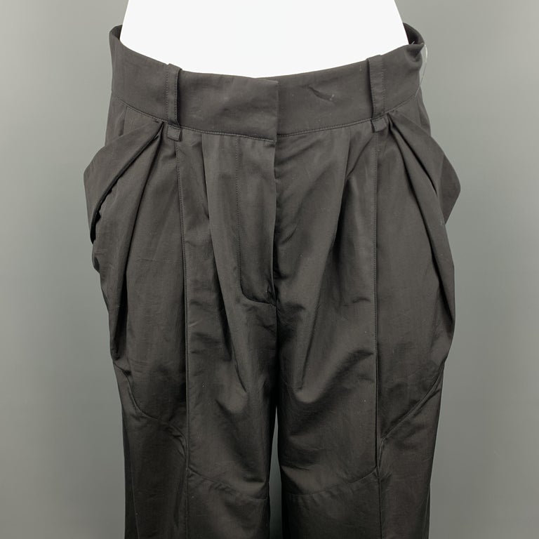 LOUIS VUITTON Size 6 Black Cotton Casual Pants For Sale at 1stdibs