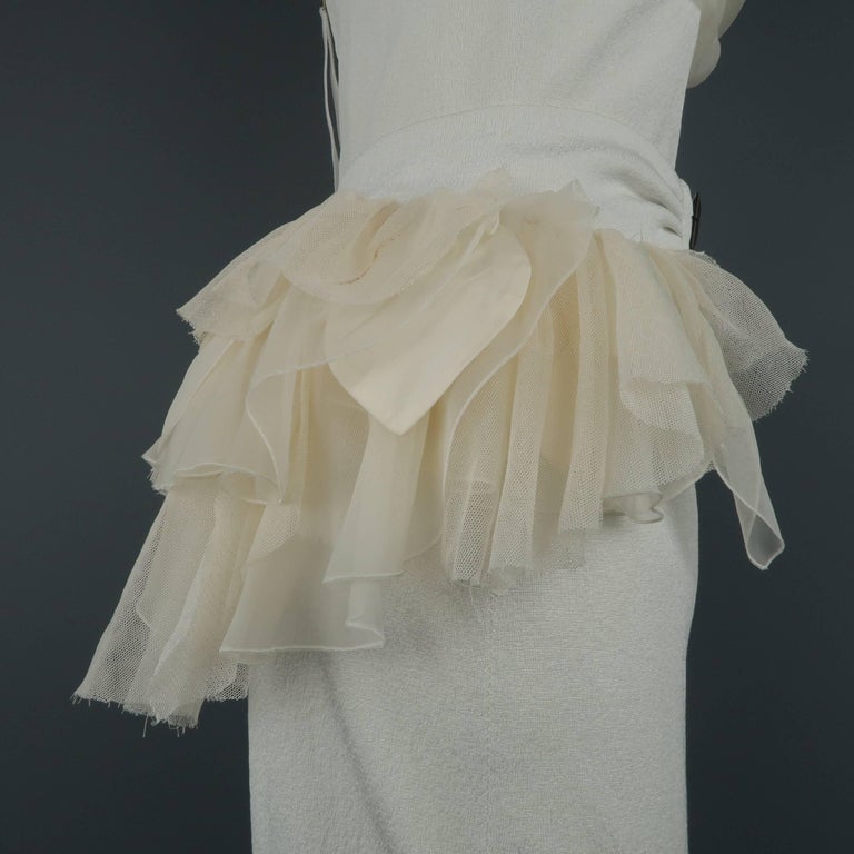 Louis Vuitton White and Beige Ruched Bust Ruffled Belt Cocktail Dress For Sale at 1stdibs