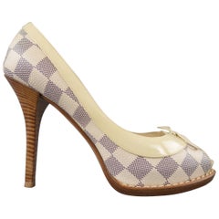 Vintage LOUIS VUITTON Size 6.5 Cream Damier & Patent Leather Peep Toe Pumps