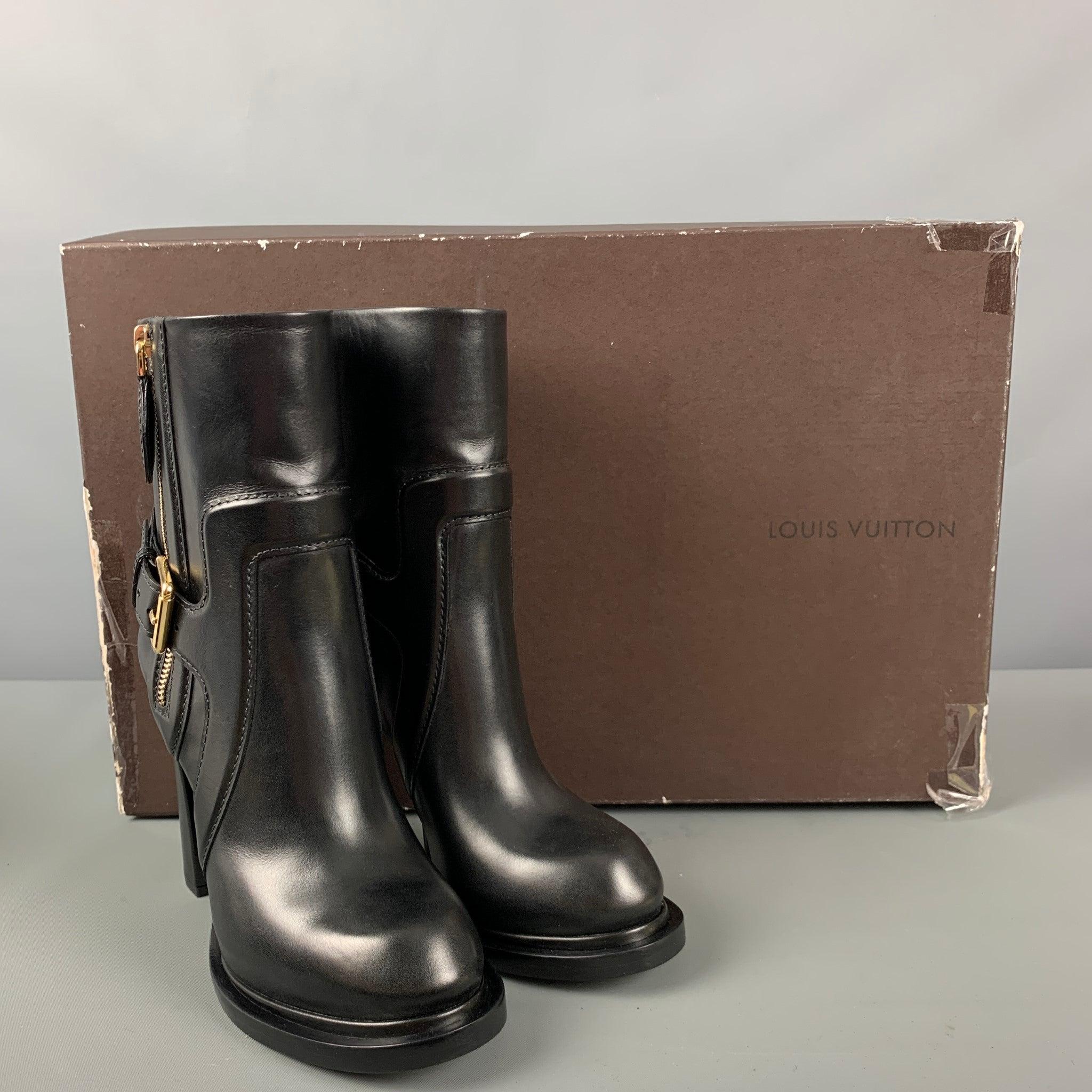 LOUIS VUITTON Size 7 Black Leather Boots 5
