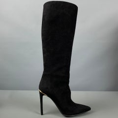 LOUIS VUITTON Size 7 Black Suede Pull On Boots