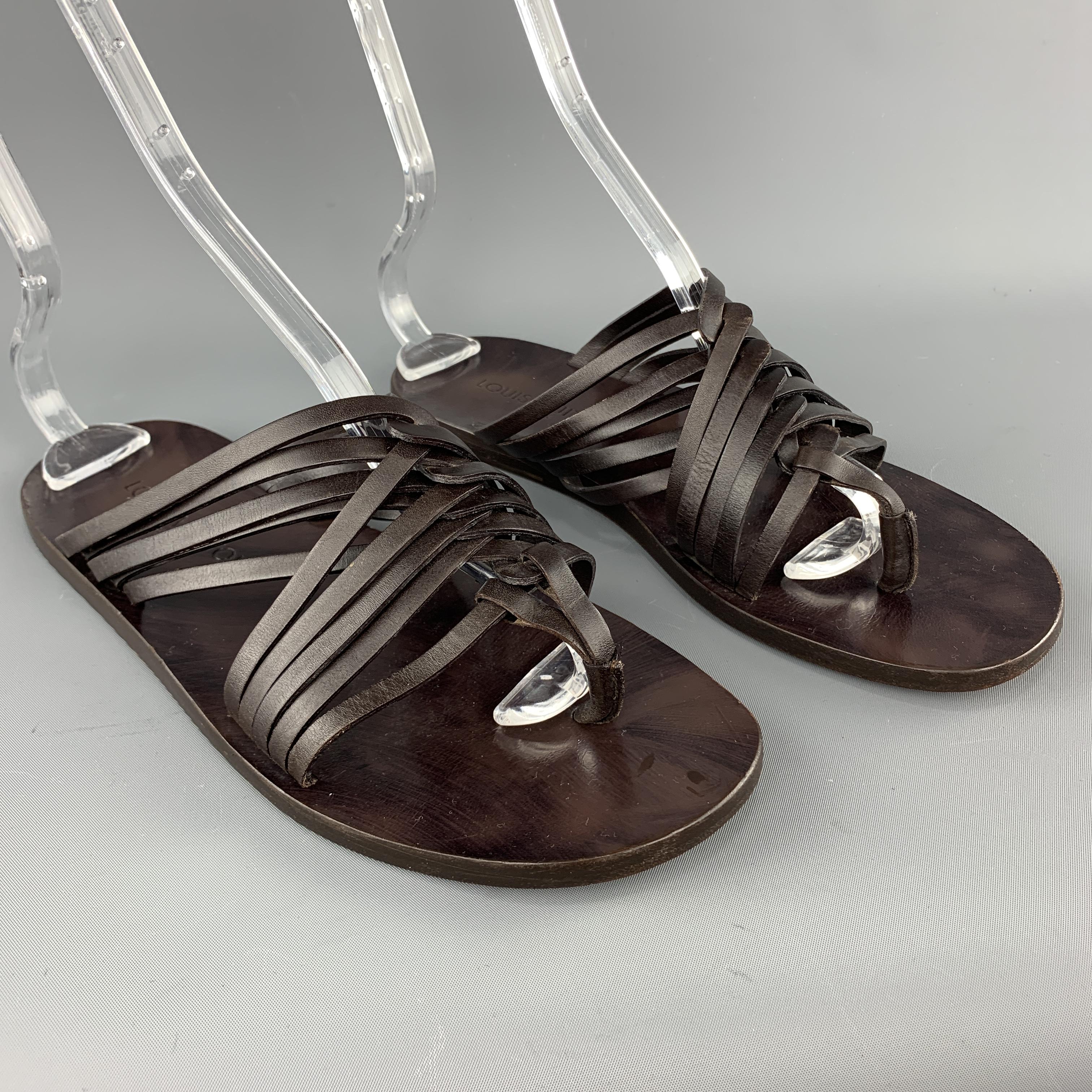 Louis Vuitton thong sandals come in chocolate brown leather with multi interwoven cross straps. Made in Italy.
 

Very Good Pre-Owned Condition.
Marked: (no size)

Outsole: 10.5 x 4.2 in.