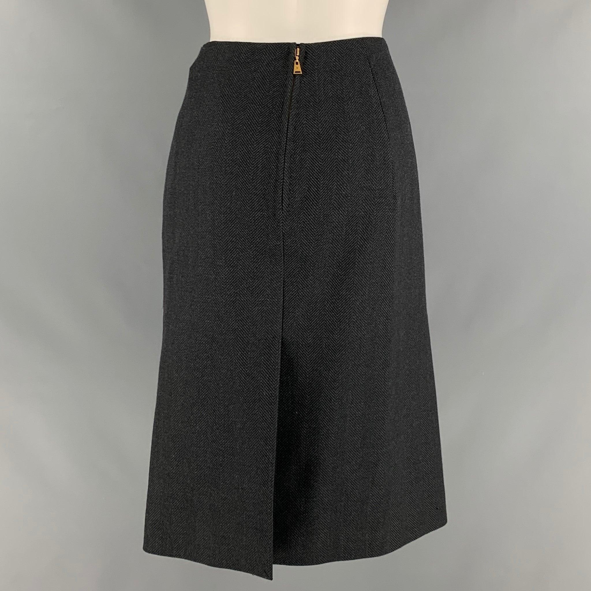 LOUIS VUITTON Size 8 Black Wool Polyester Herringbone Pencil Mid-Calf Skirt In Good Condition For Sale In San Francisco, CA