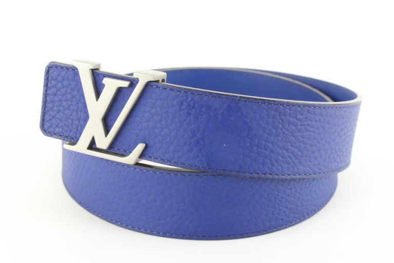 Louis VUITTON Leather belt with a blue checkerboard pat…
