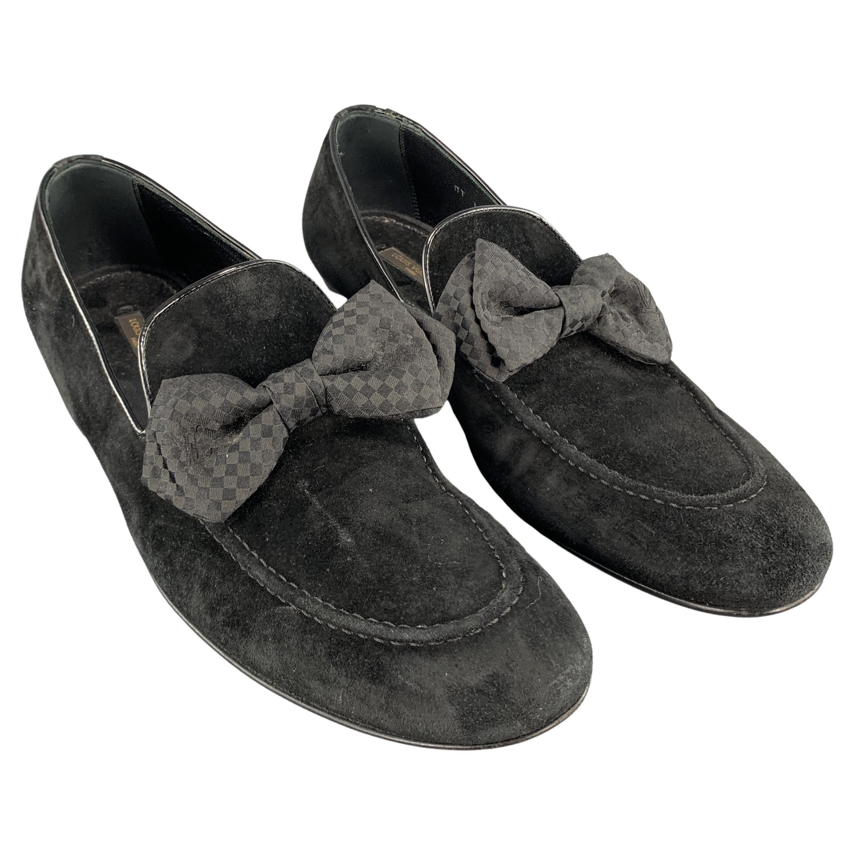 LOUIS VUITTON Size 9 Black Suede Slip On Bow Loafers For Sale