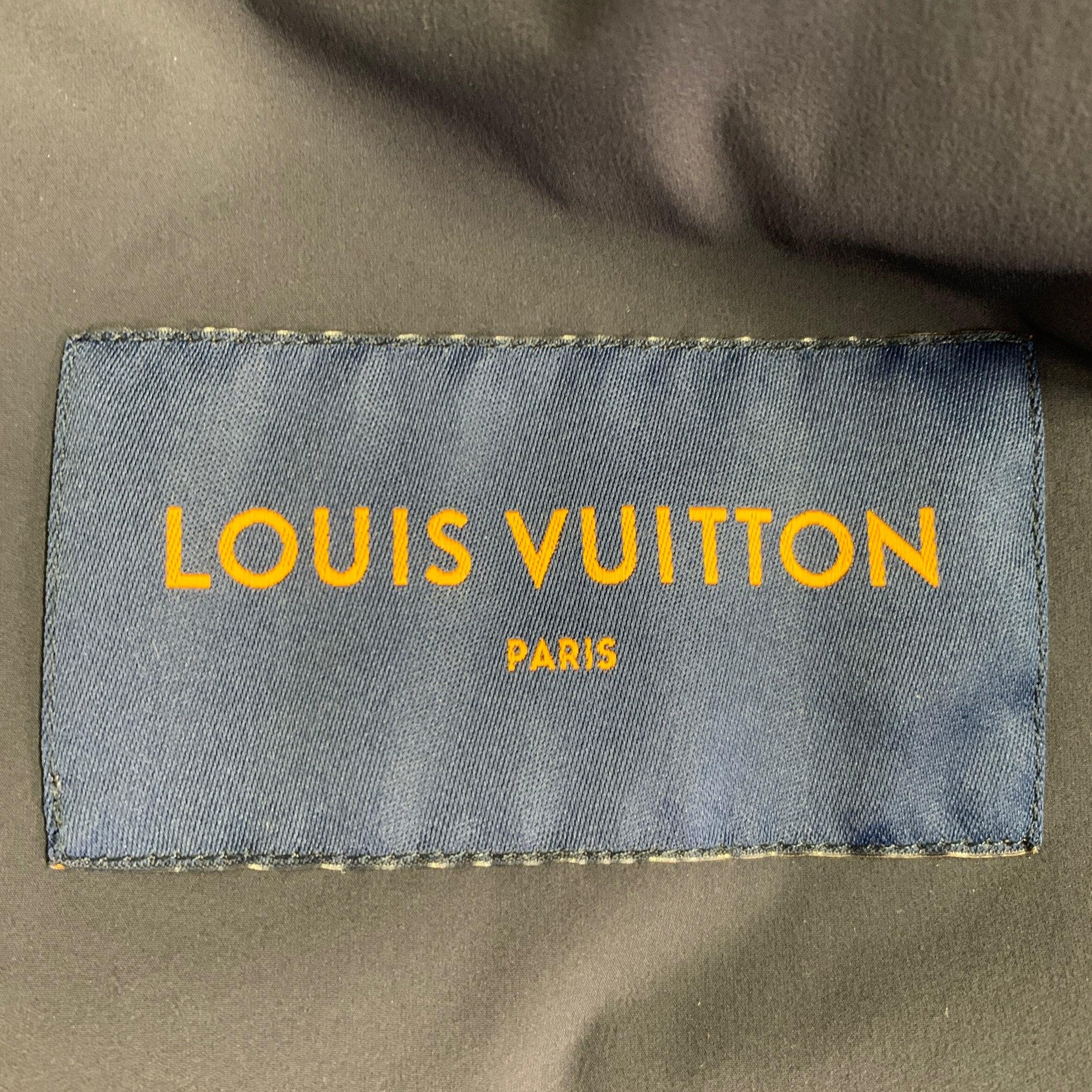 LOUIS VUITTON Gilet trapuntato in misto poliammide e logo con zip, taglia M Navy In condizioni ottime in vendita a San Francisco, CA