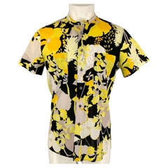 LOUIS VUITTON Chemise à manches courtes à fleurs abstraites jaune, noir et taupe, taille S