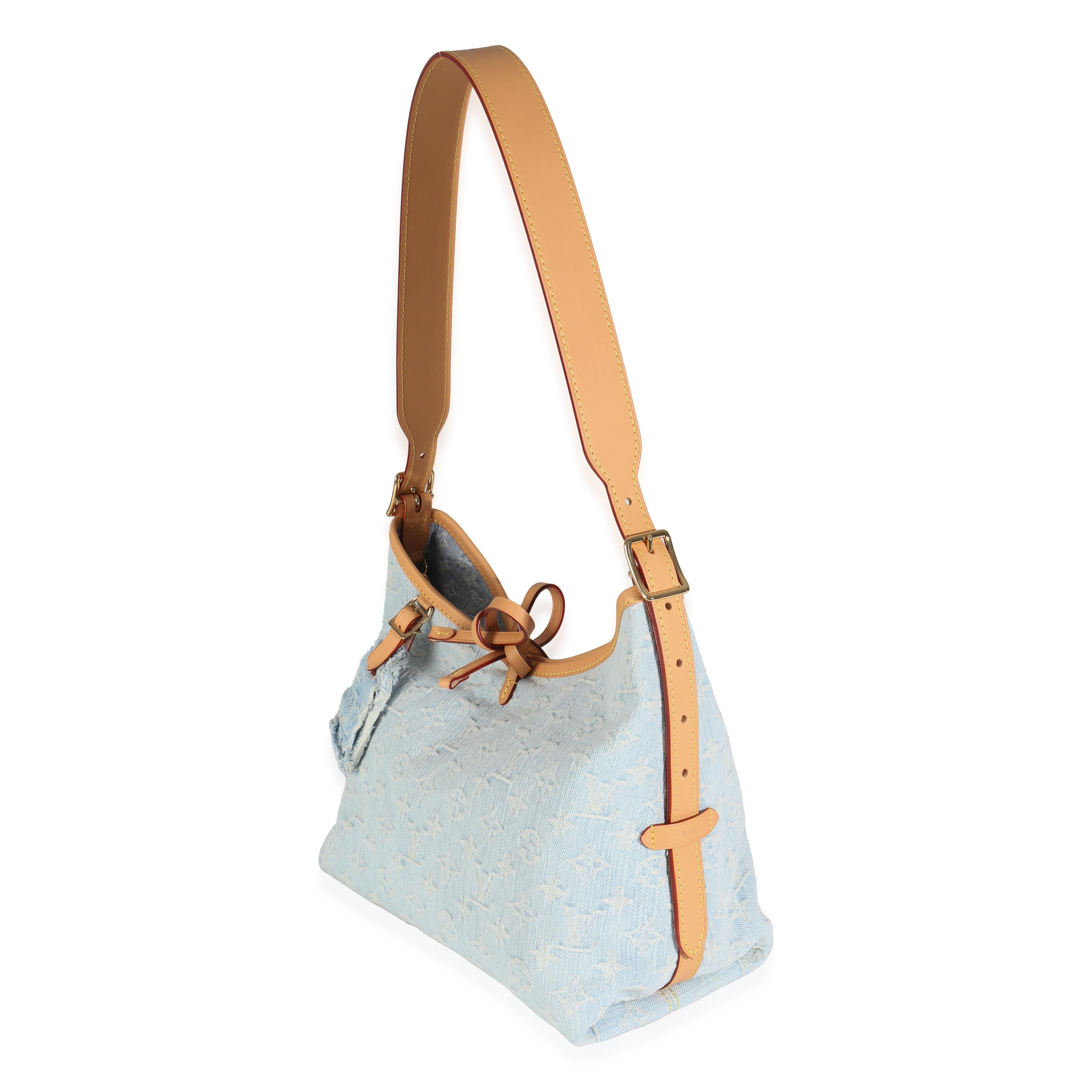 Louis Vuitton: borsa da viaggio in denim Monogram blu cielo PM In condizioni ottime a New York, NY