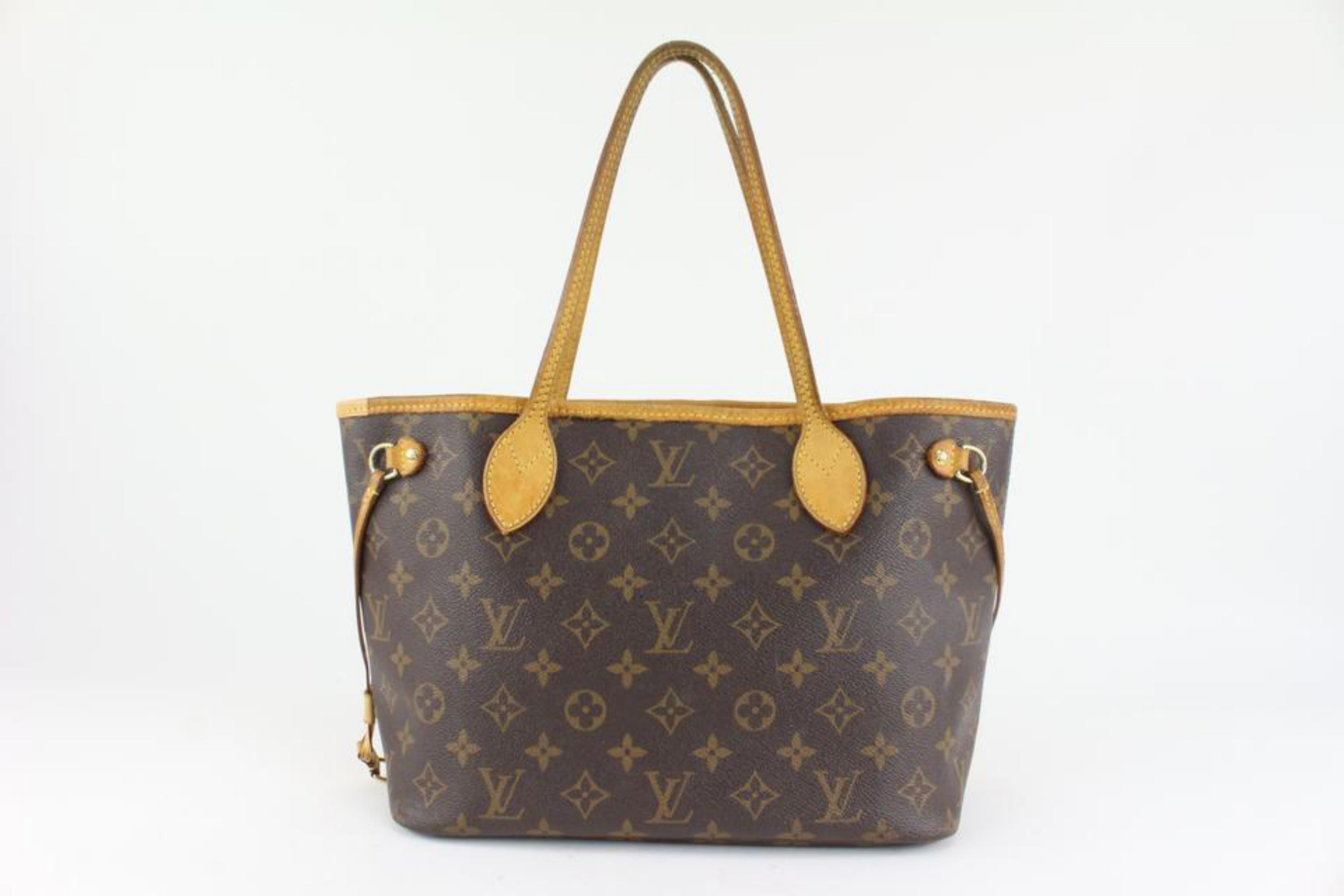 Louis Vuitton Small Monogram Neverfull PM Tote Bag 1215lv6 In Fair Condition For Sale In Dix hills, NY