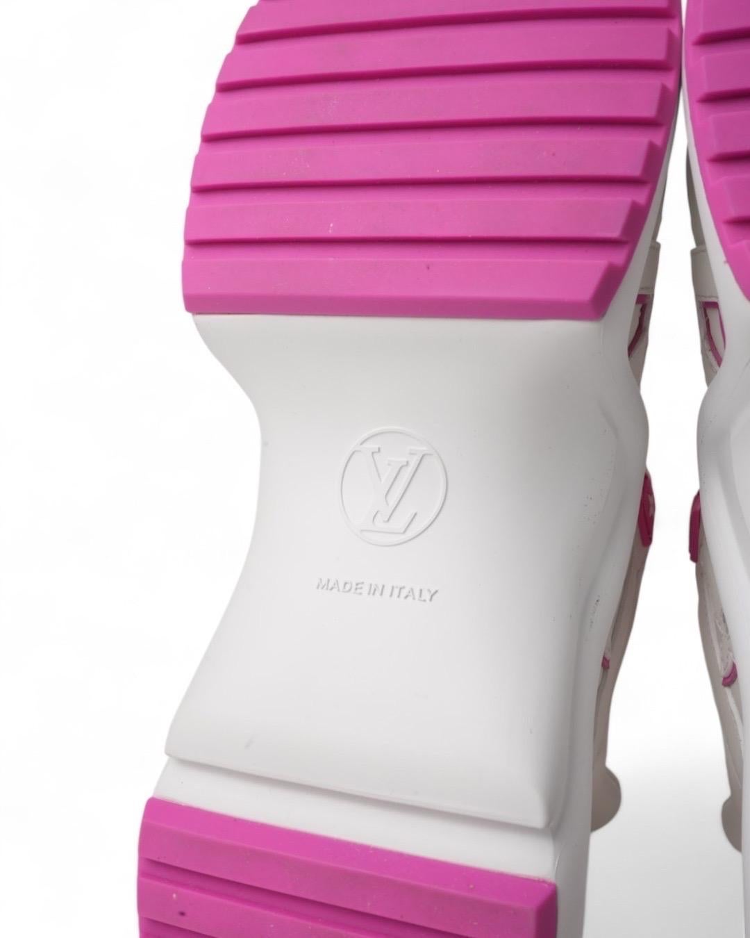 Louis Vuitton Sneaker LV Archlight Fucsia im Angebot 7