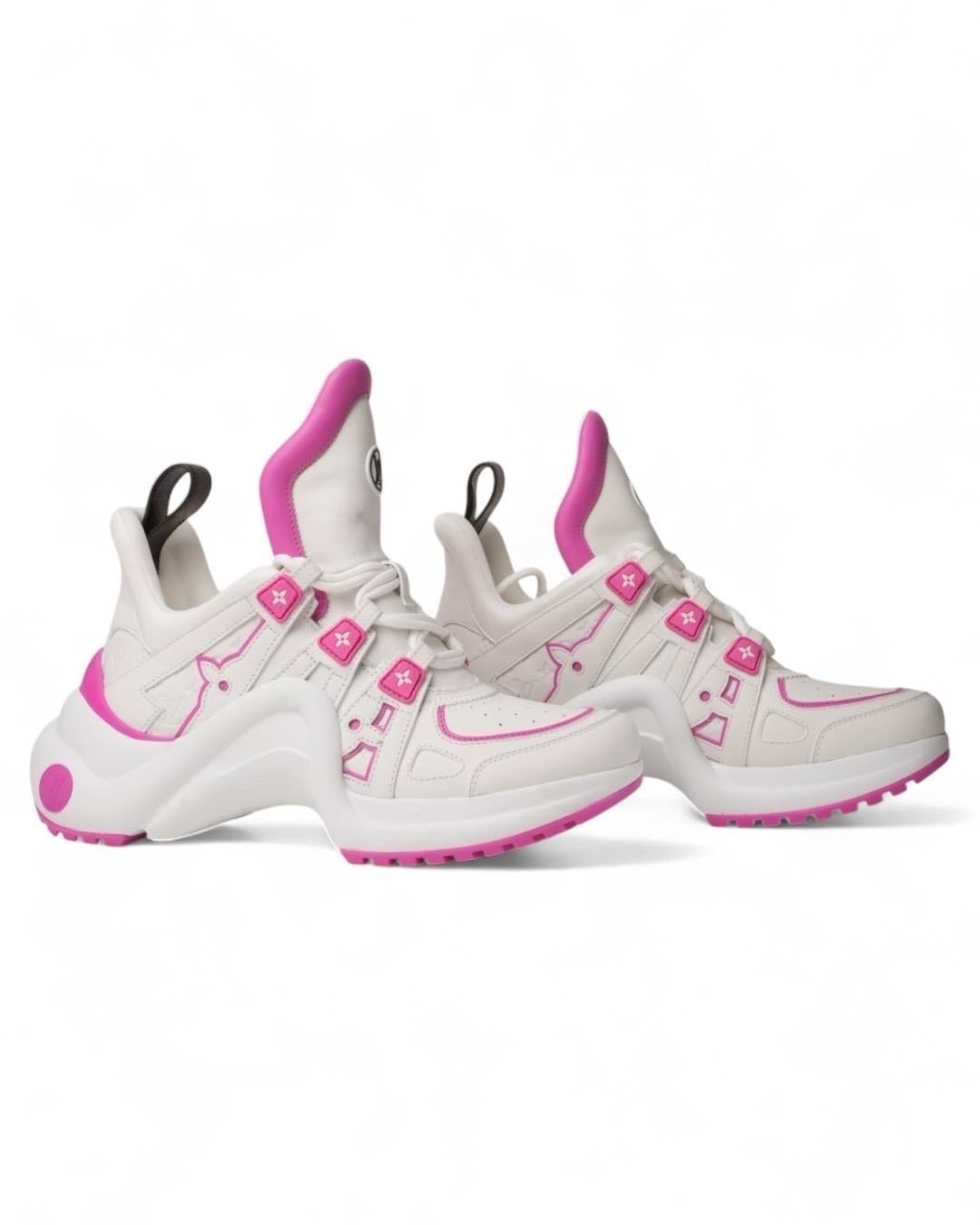 Louis Vuitton Sneaker LV Archlight Fucsia (Grau) im Angebot