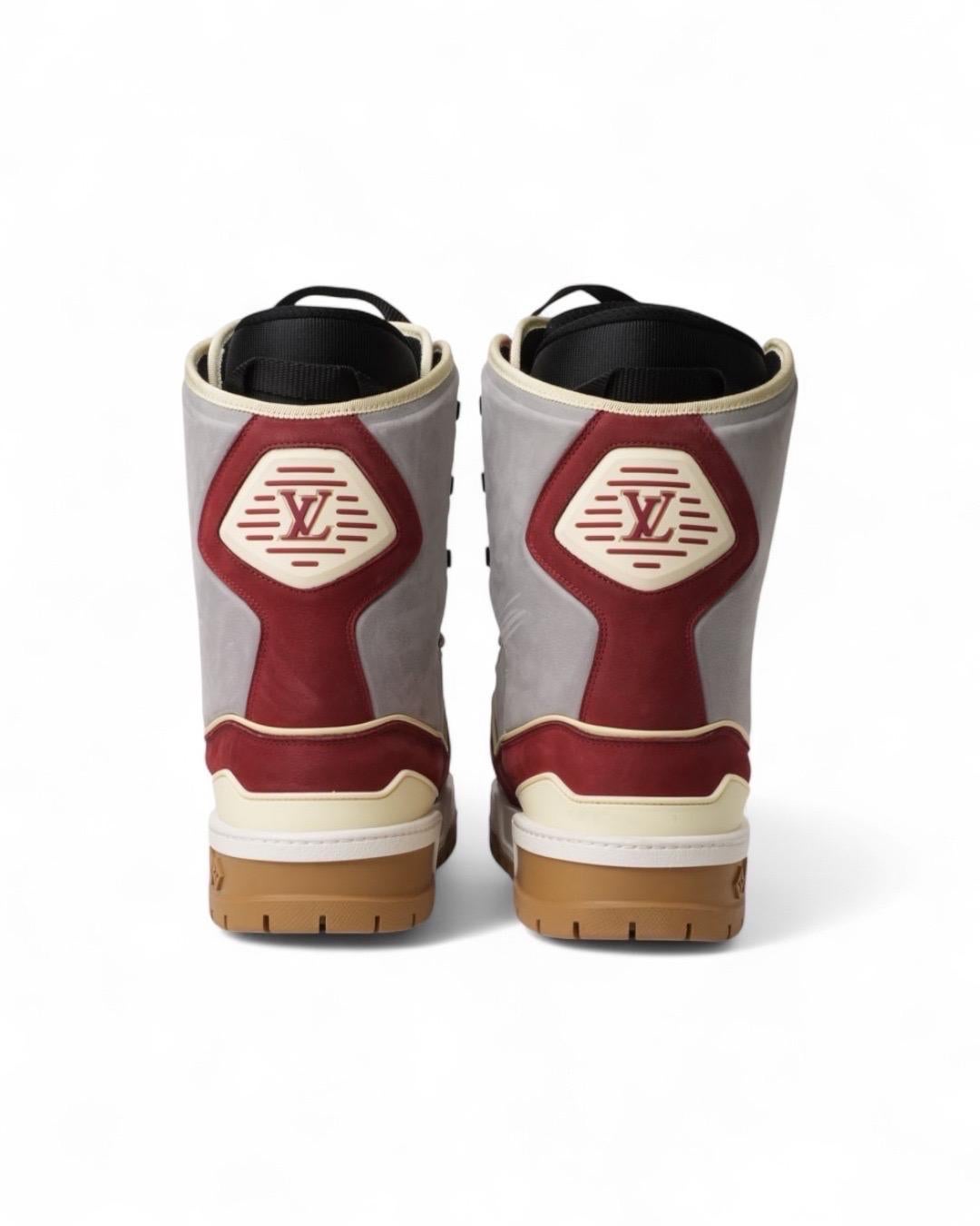 Louis Vuitton Sneakers Trainers Neve Tricolore Azzurro In condizioni buone in vendita a Torre Del Greco, IT