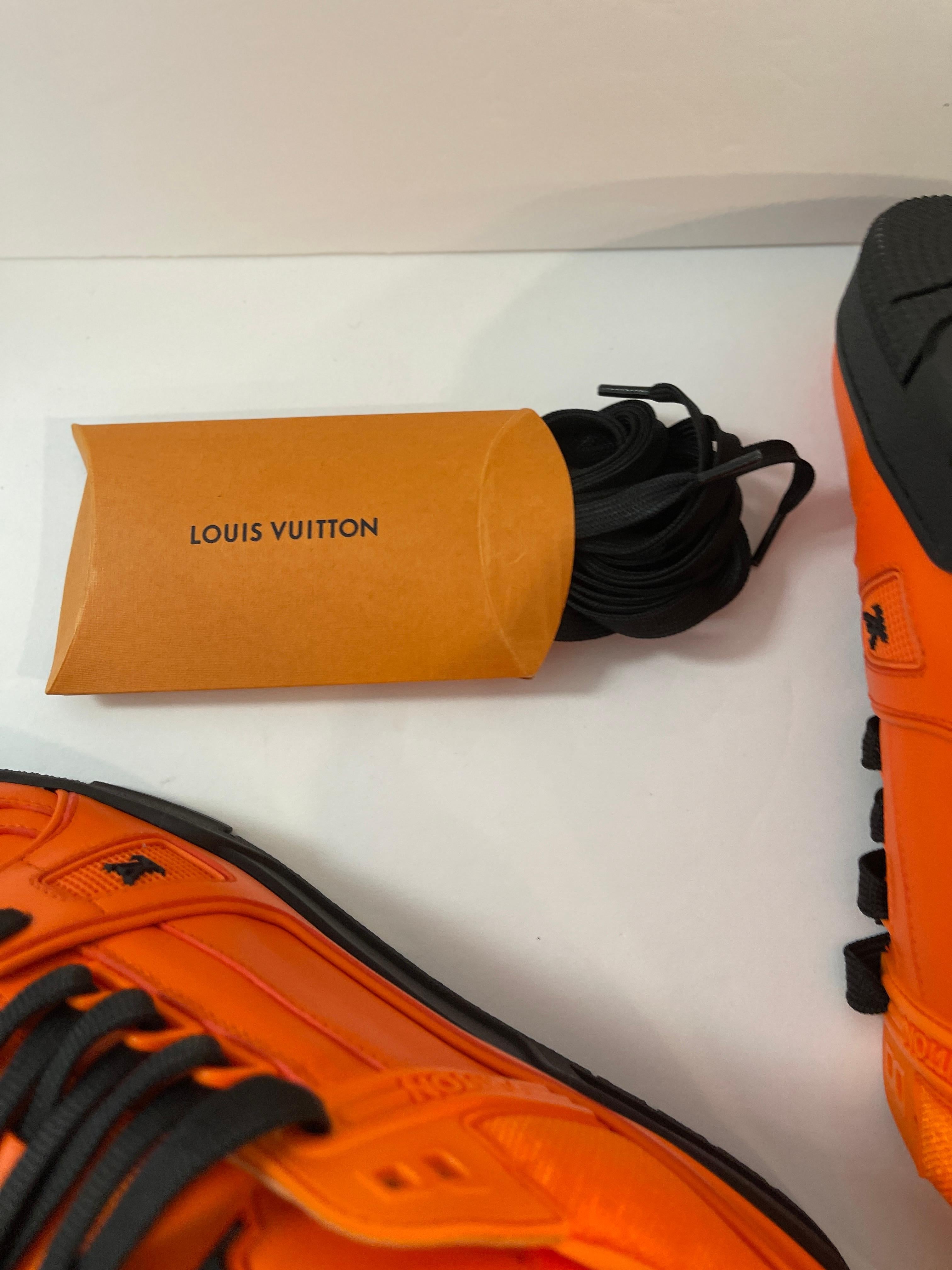 Baskets Louis Vuitton Virgil Abloh 1A9FHG LV TRAINER SNEAKER Neuf à West Chester, PA