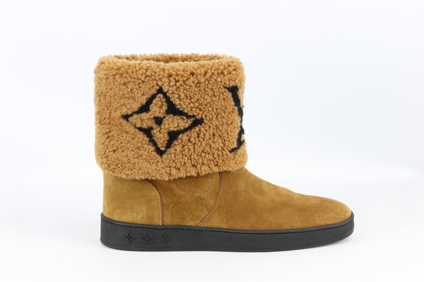 Louis Vuitton NEW Suede/Shearling Snowdrop Flat Ankle Boots sz 39 For Sale  at 1stDibs