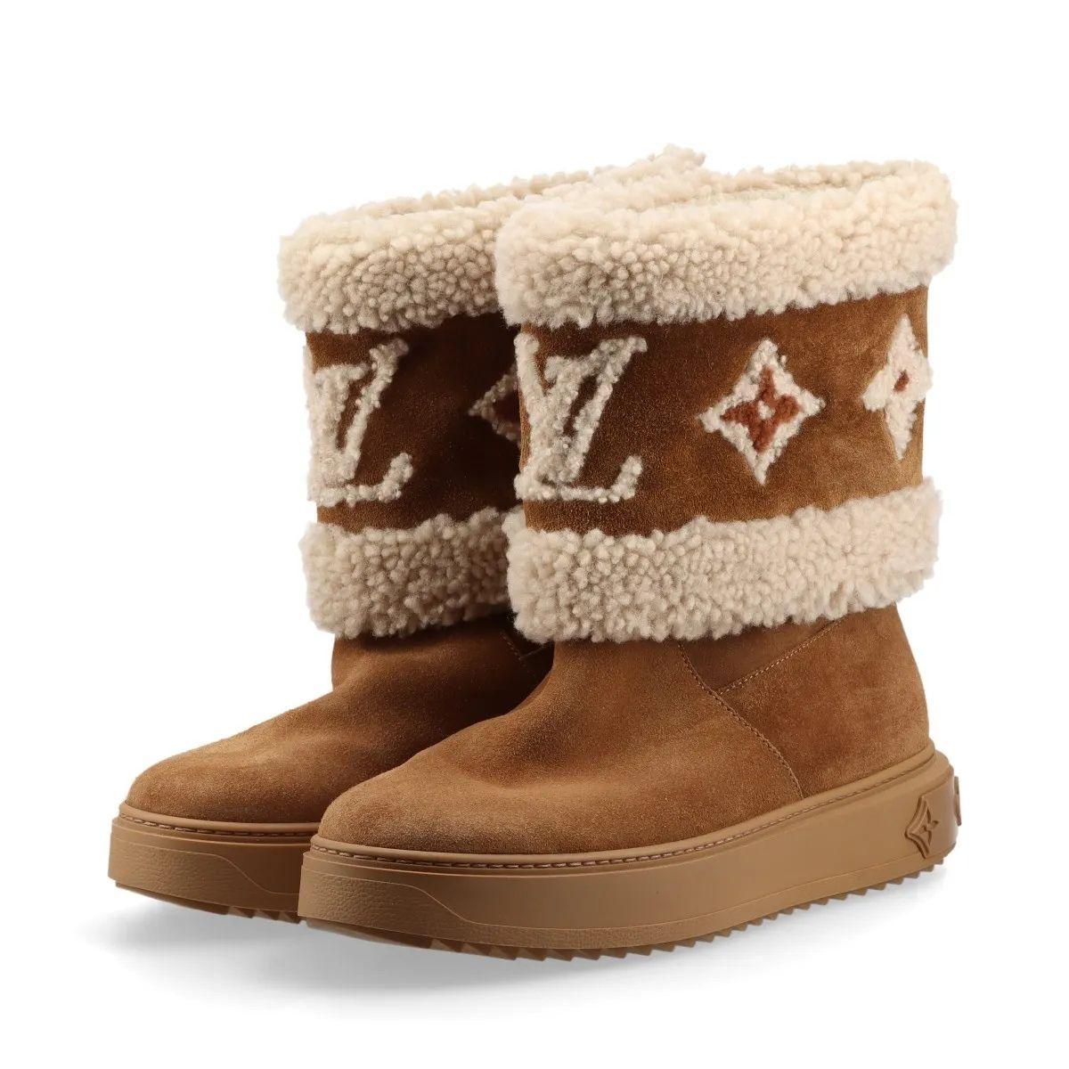 Louis Vuitton Snowdrop Wildlederstiefelette Braun im Angebot 2