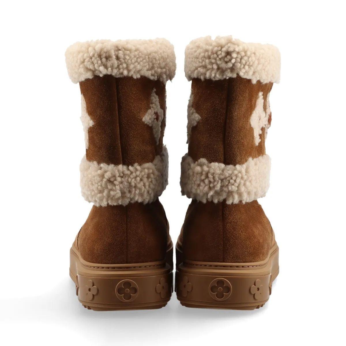 Louis Vuitton Snowdrop Wildlederstiefelette Braun im Angebot 3