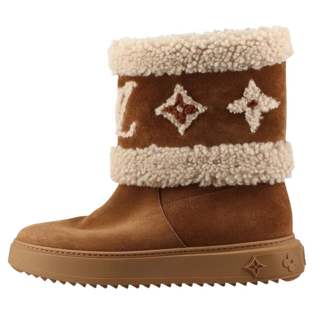 Louis Vuitton Snowdrop Wildlederstiefelette Braun im Angebot