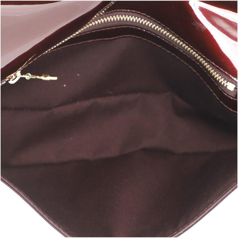 Women's or Men's Louis Vuitton Sobe Clutch Patent