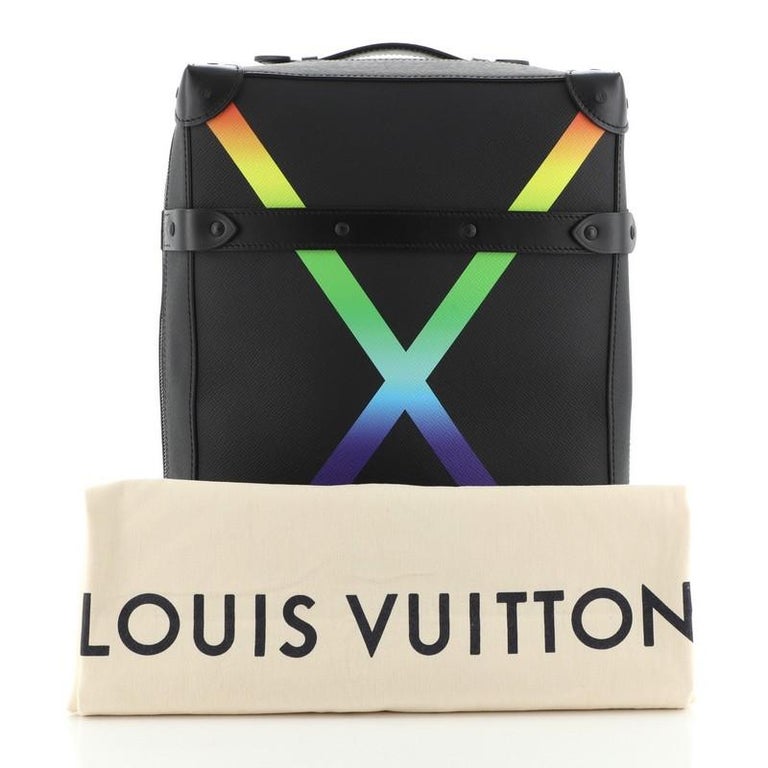 Grøn forberede boom Louis Vuitton Soft Trunk Backpack Rainbow Taiga Leather PM at 1stDibs | louis  vuitton rainbow backpack, lv rainbow backpack, lv trunk backpack