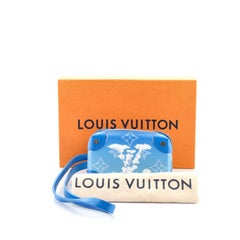 Soft Trunk Halskette/Brieftasche von Louis Vuitton Limited Edition mit Monogramm, Wolken