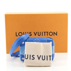 Soft Trunk Halskette/Brieftasche von Louis Vuitton Limited Edition mit Monogramm, Wolken