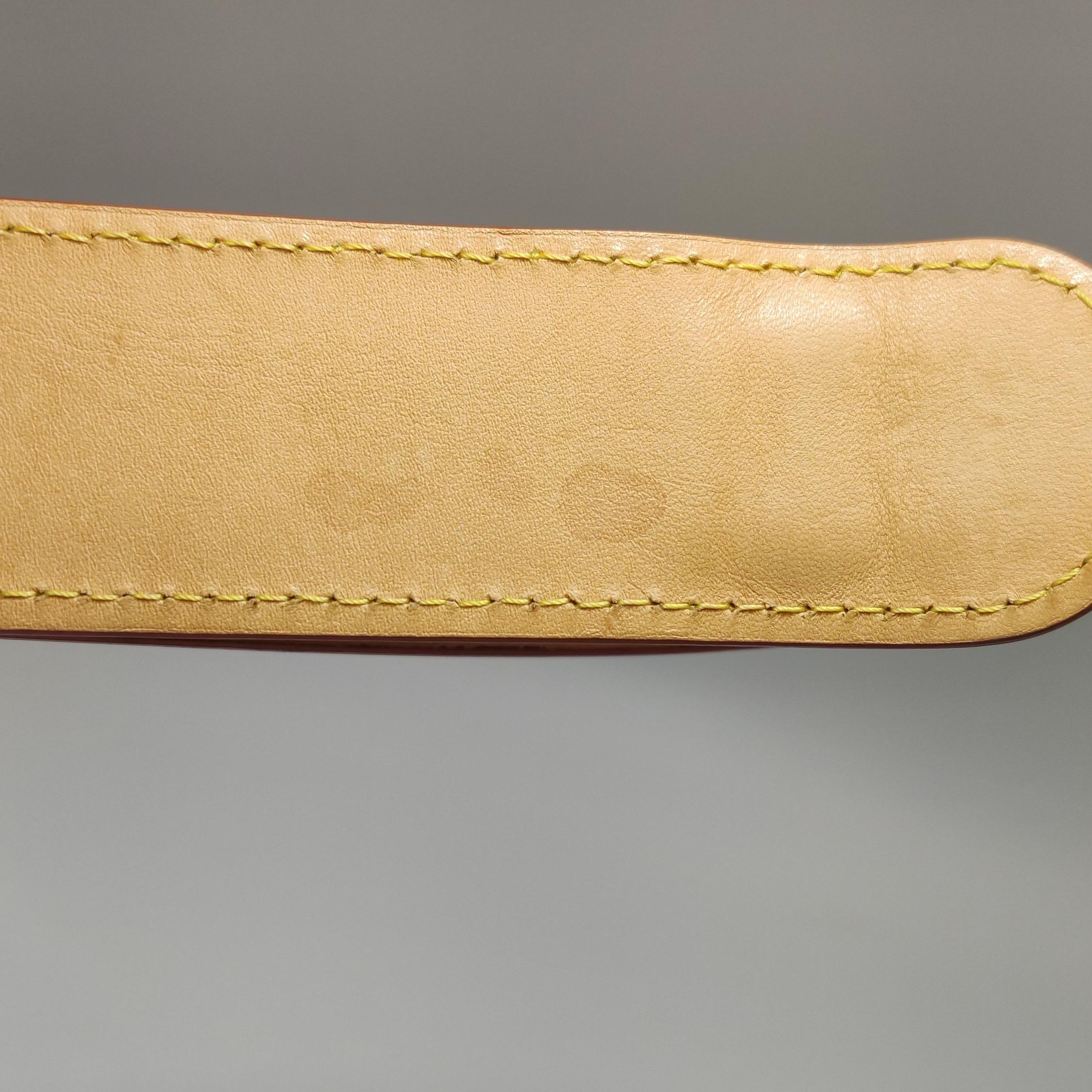 Louis Vuitton Soft Trunk Silver Patent Leather Monogram Crossbody Bag en vente 9