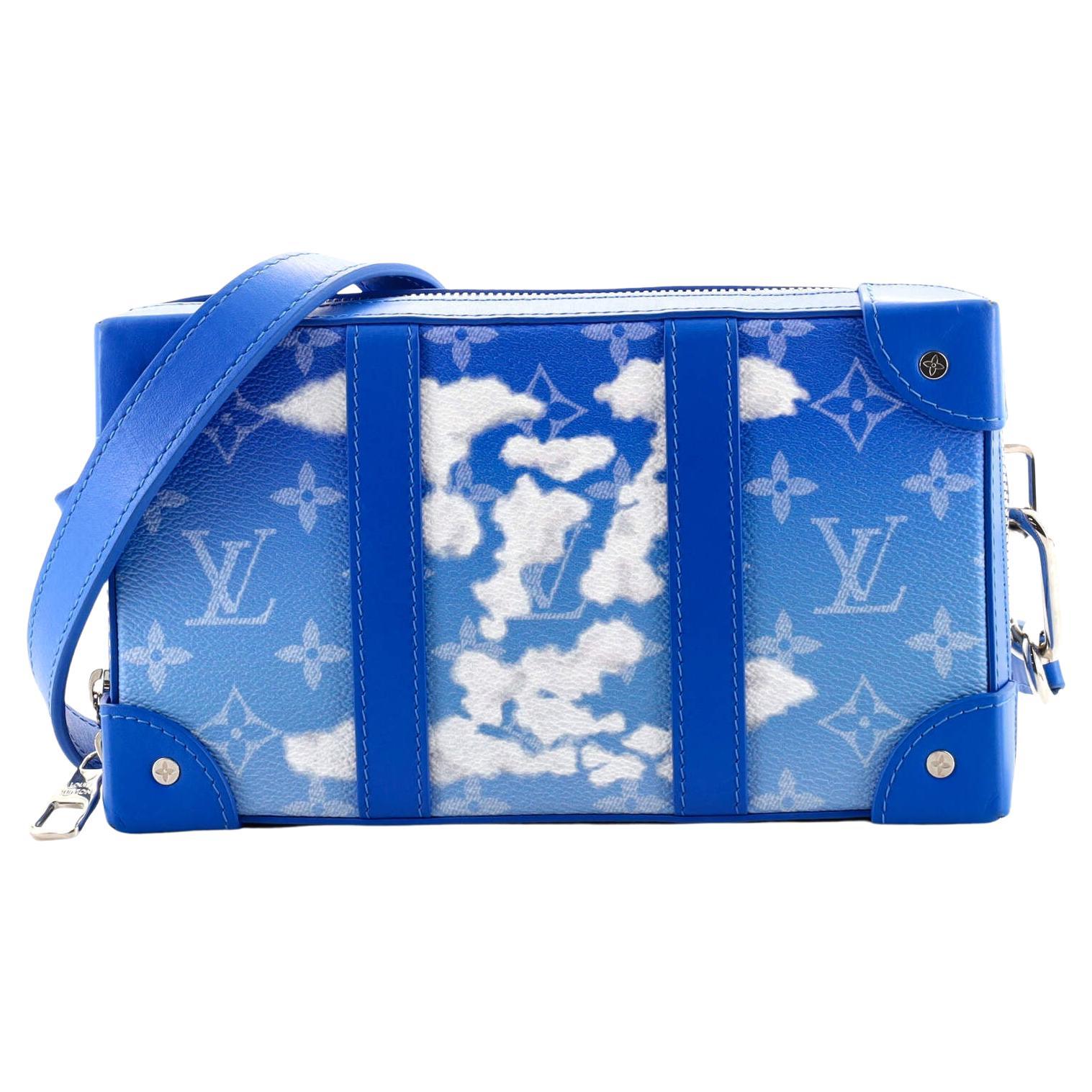 Louis Vuitton 2020 pre-owned Monogram Clouds Soft Trunk Shoulder Bag -  Farfetch