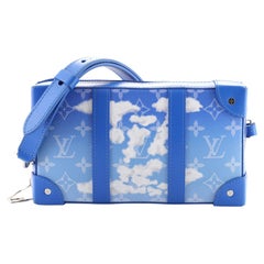 Louis Vuitton - Portefeuille en forme de malle souple avec monogramme nuages, édition limitée