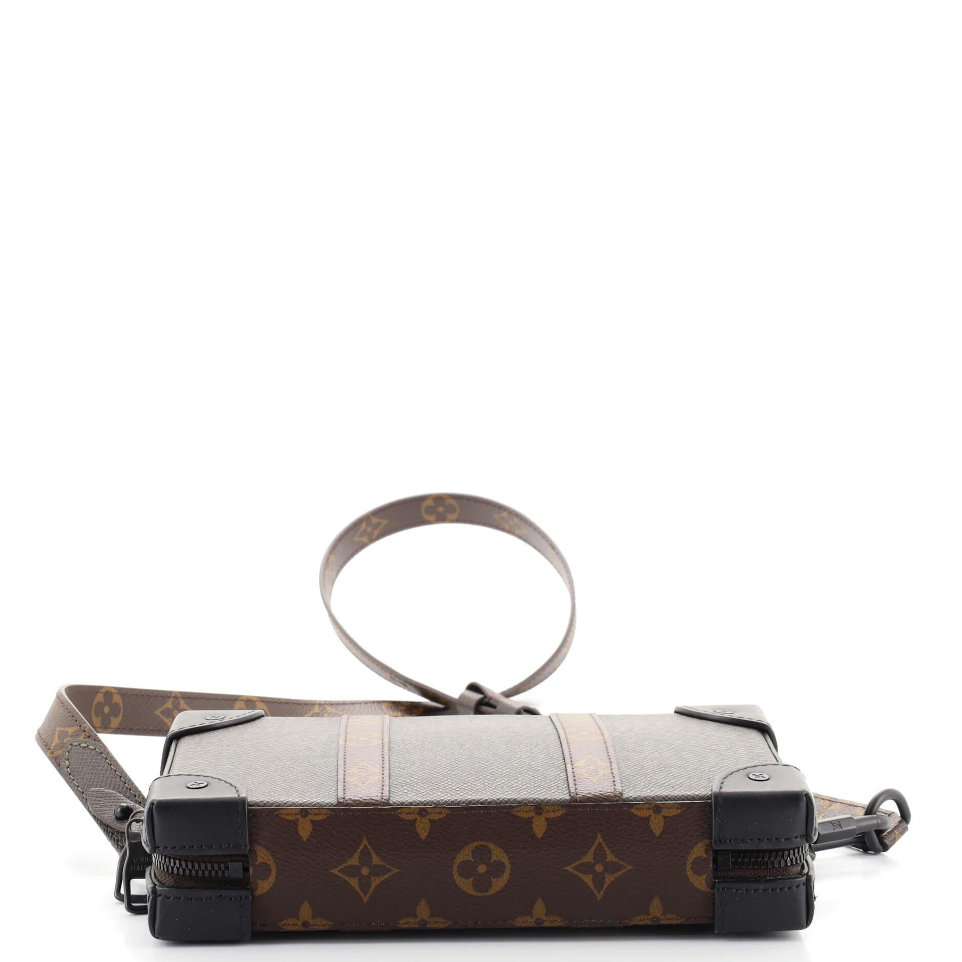 Louis Vuitton Soft Trunk Wallet Taiga Leather with Monogram Canvas In Good Condition In NY, NY