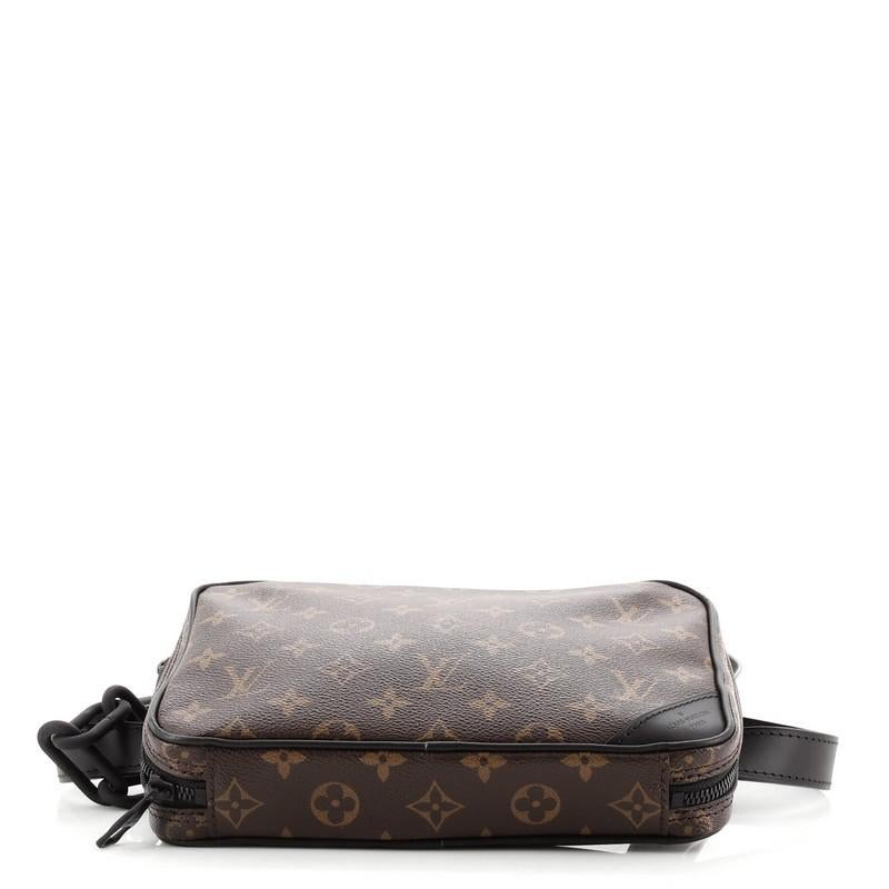 Louis Vuitton Solar Ray Utility Front Bag Monogram Canvas In Good Condition In NY, NY