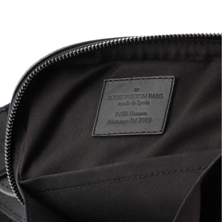 Louis Vuitton Monogram Solar Ray Utility Side Bag (SHG-36556) – LuxeDH