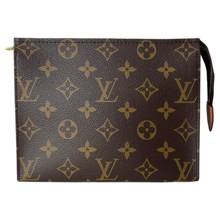 Louis Vuitton SOLD OUT DISCONTINUED Monogram Toiletry Pouch 19 Bag For