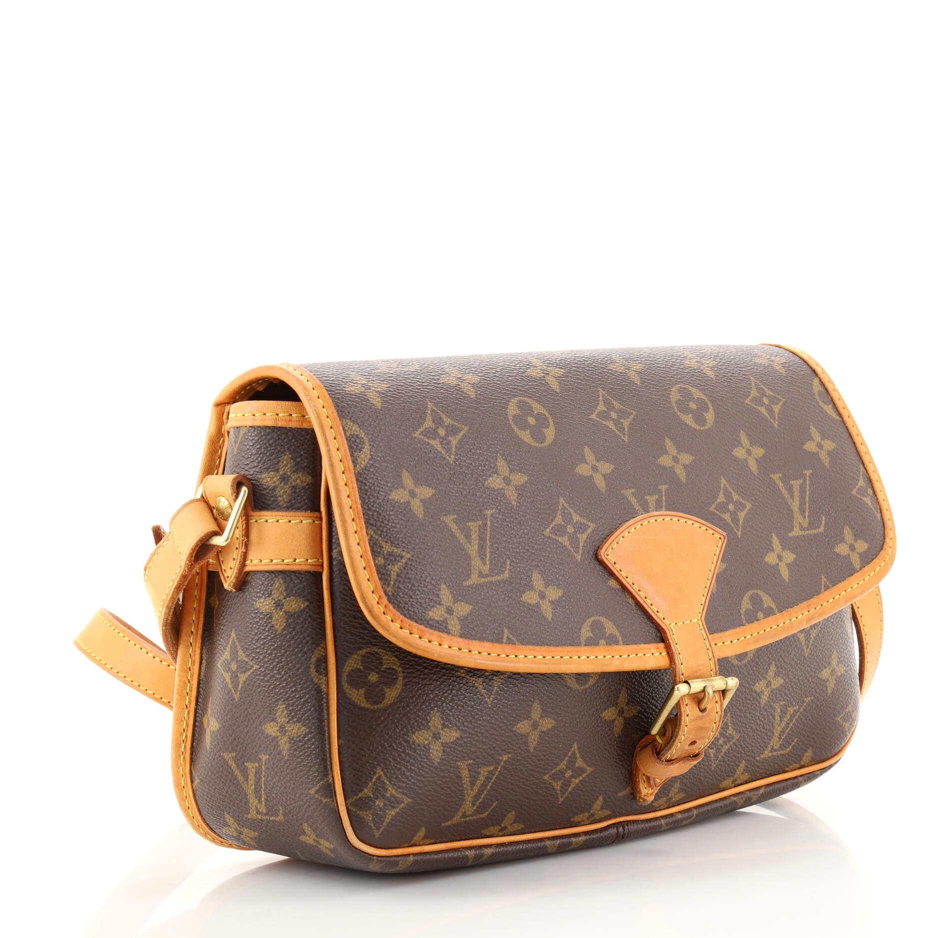 Louis Vuitton 2011 pre-owned Sologne crossbody bag Brown