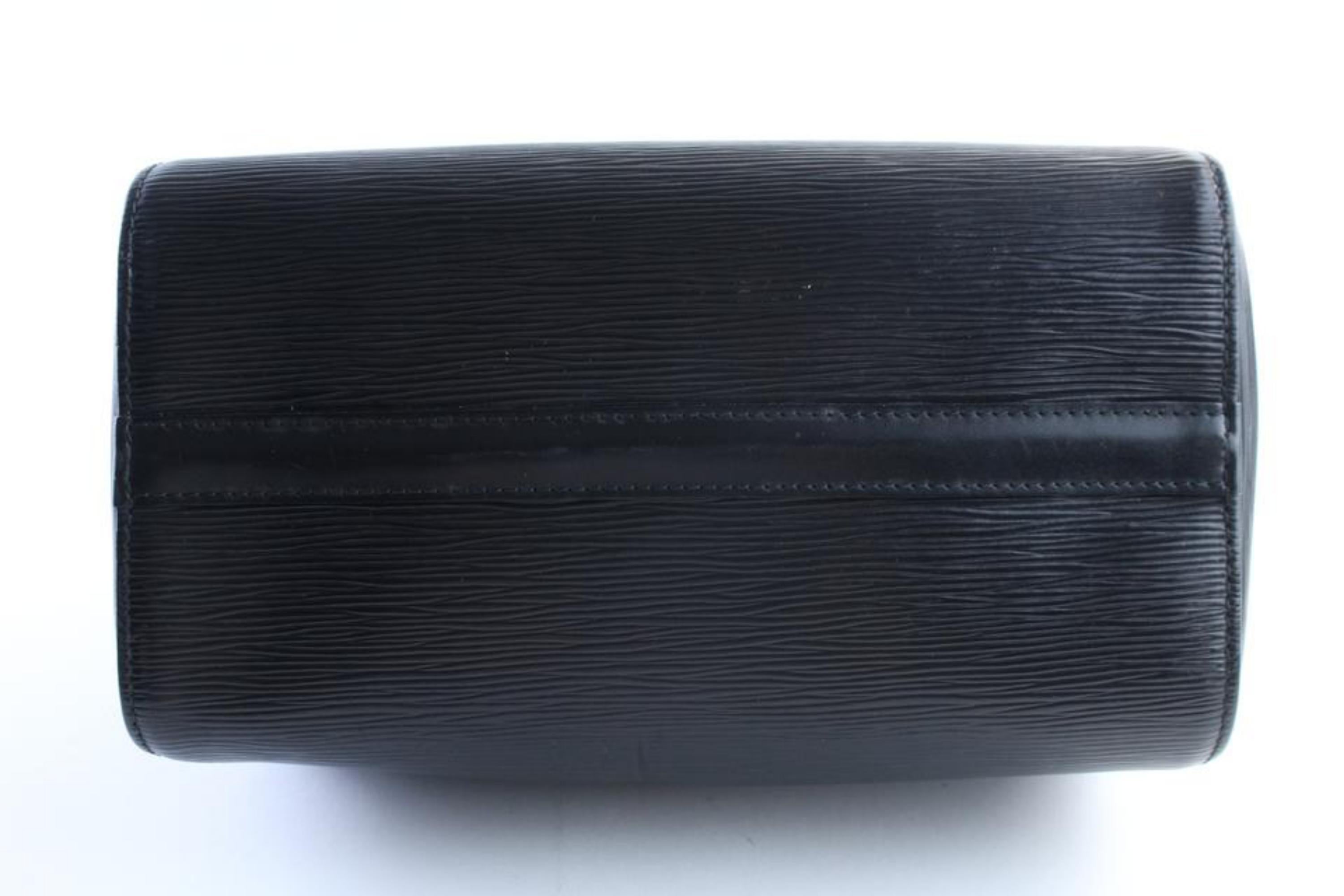Louis Vuitton Speedy 25 24lr0618 Black Epi Leather Weekend/Travel Bag For Sale 8