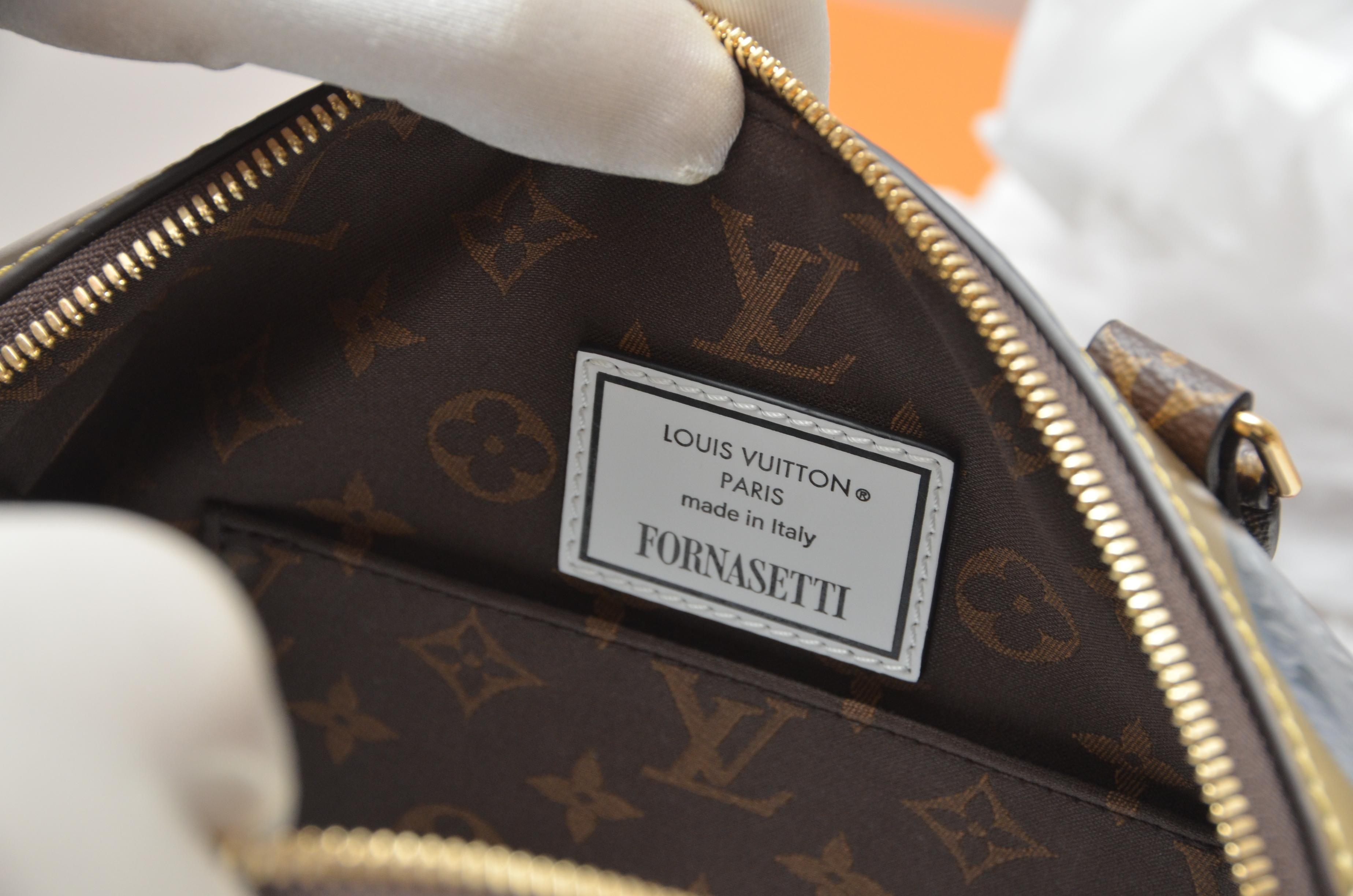 Louis Vuitton Speedy 25 Fornasetti Gold Metallic Leather Bag Authentic LV New In New Condition In New York, NY