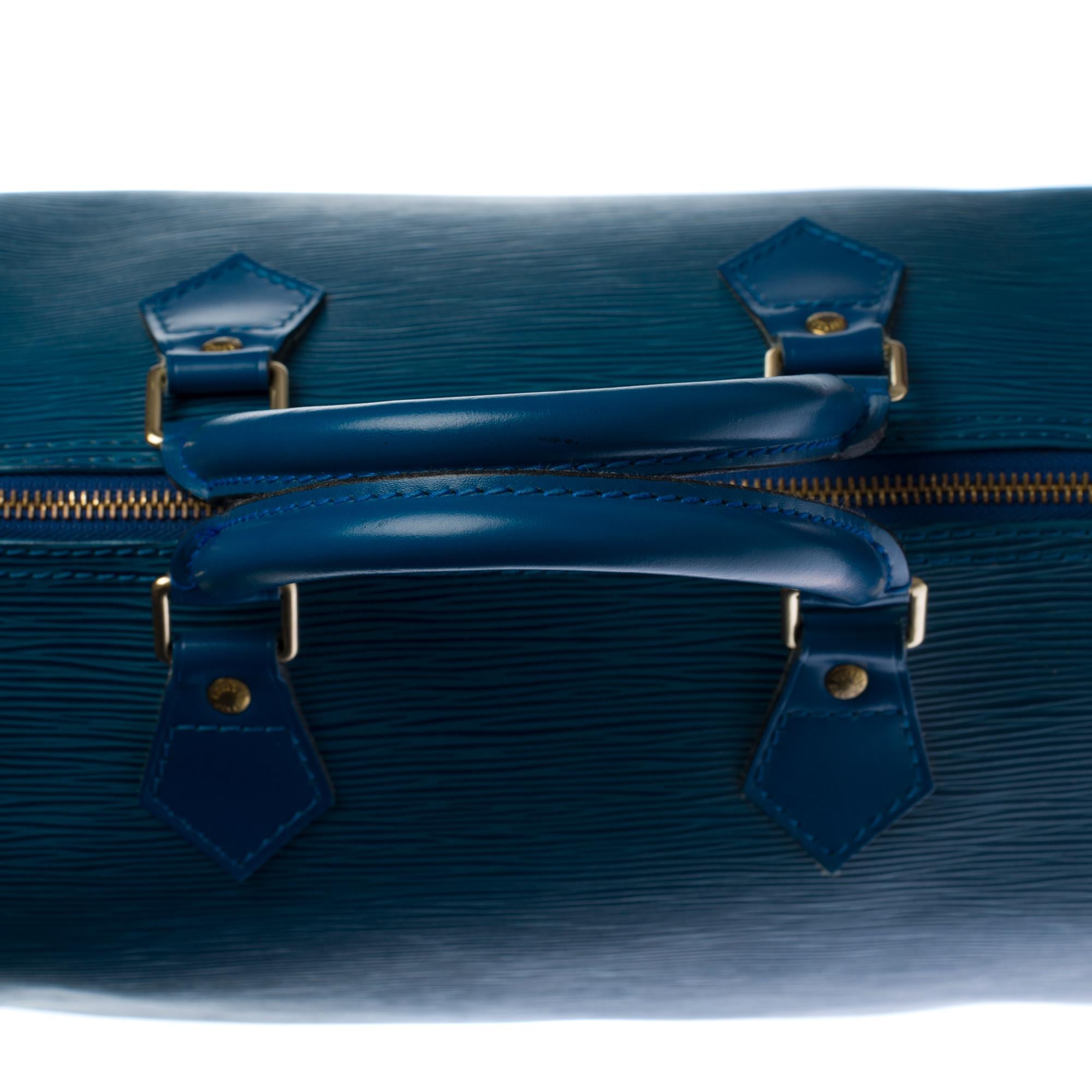 Louis Vuitton Speedy 30 handbag in blue épi leather and gold hardware 3