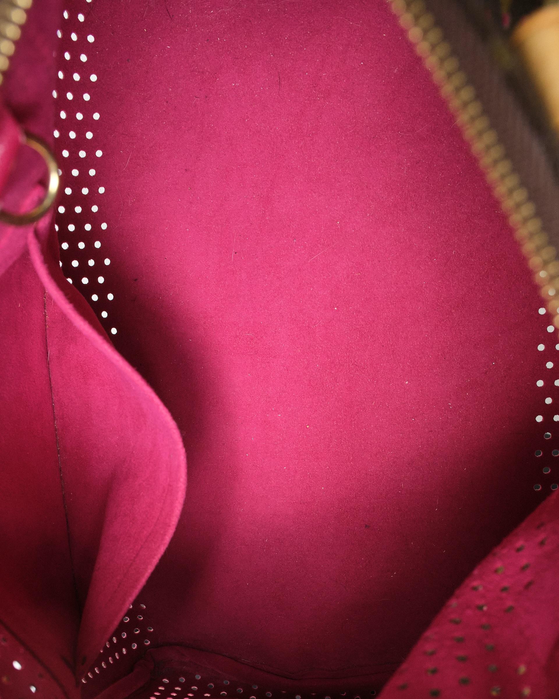 Louis Vuitton Speedy 30 Monogram Perforated Fucsia in vendita 12