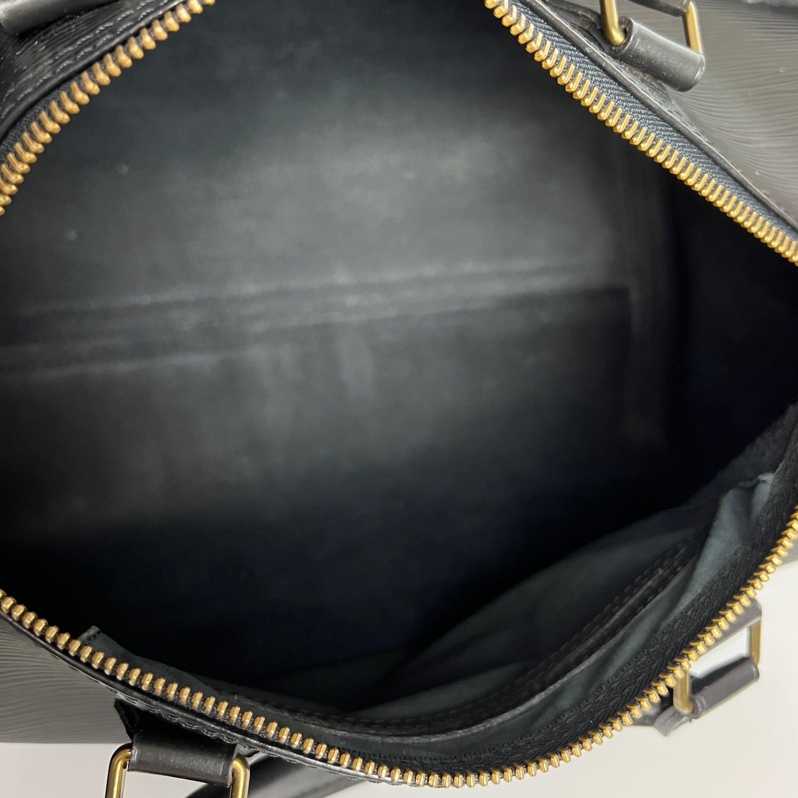 Louis Vuitton Speedy 30 Top Handle Bag Black Leather Gold 1990 en vente 3