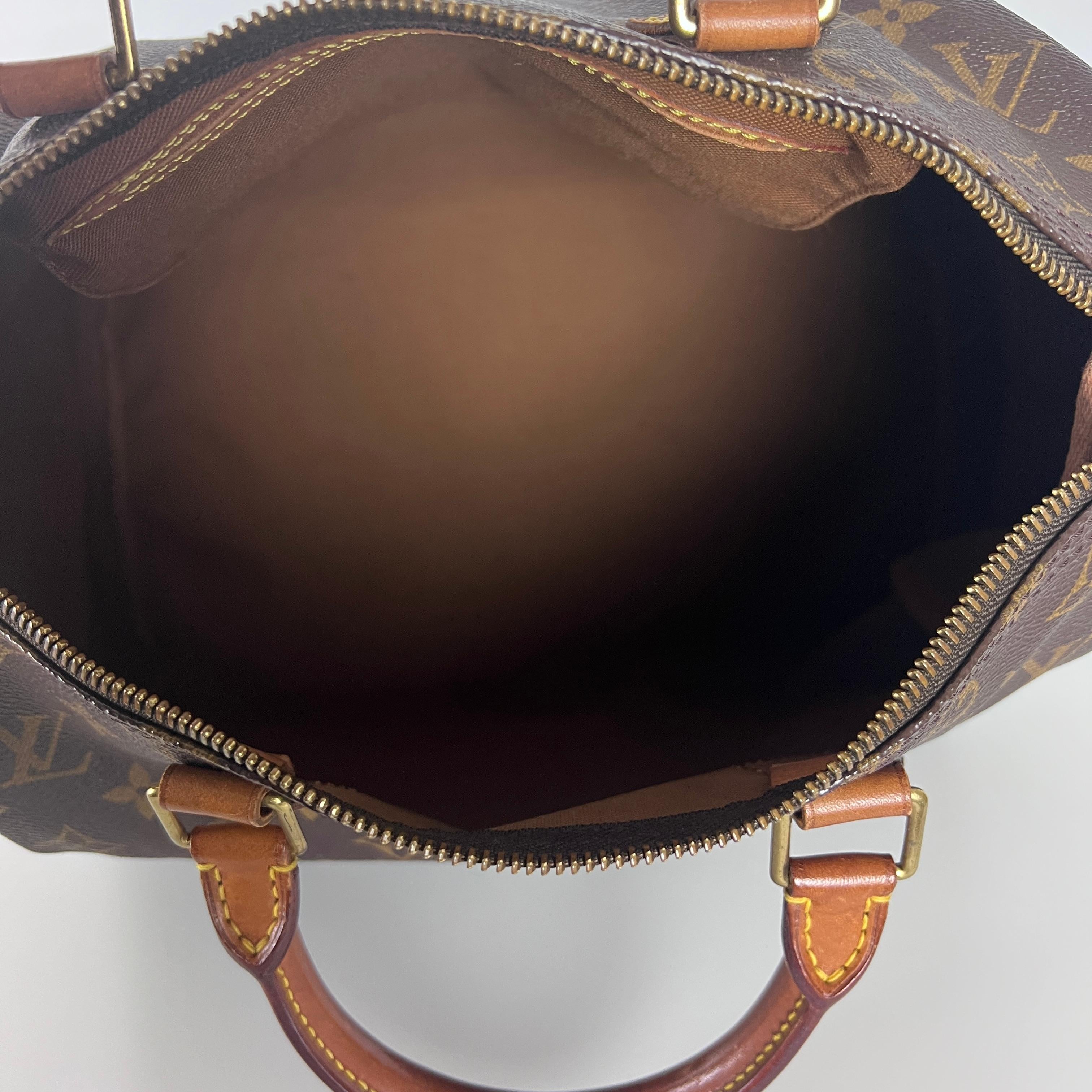 Louis Vuitton Speedy 30 Top Handle Bag Monogram Canvas Brown 1998 en vente 5