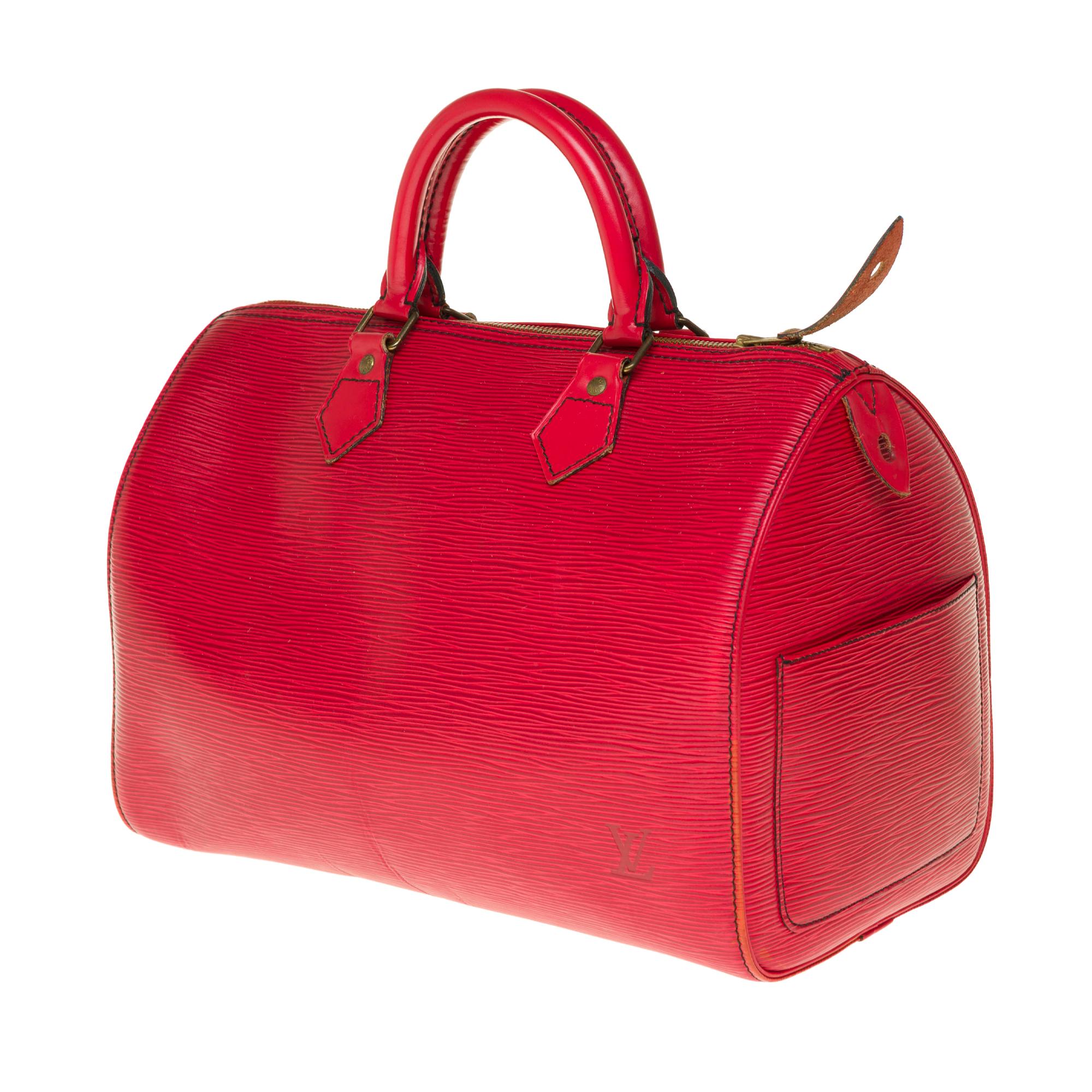 Louis Vuitton Speedy 35 handbag in red épi leather In Good Condition In Paris, IDF