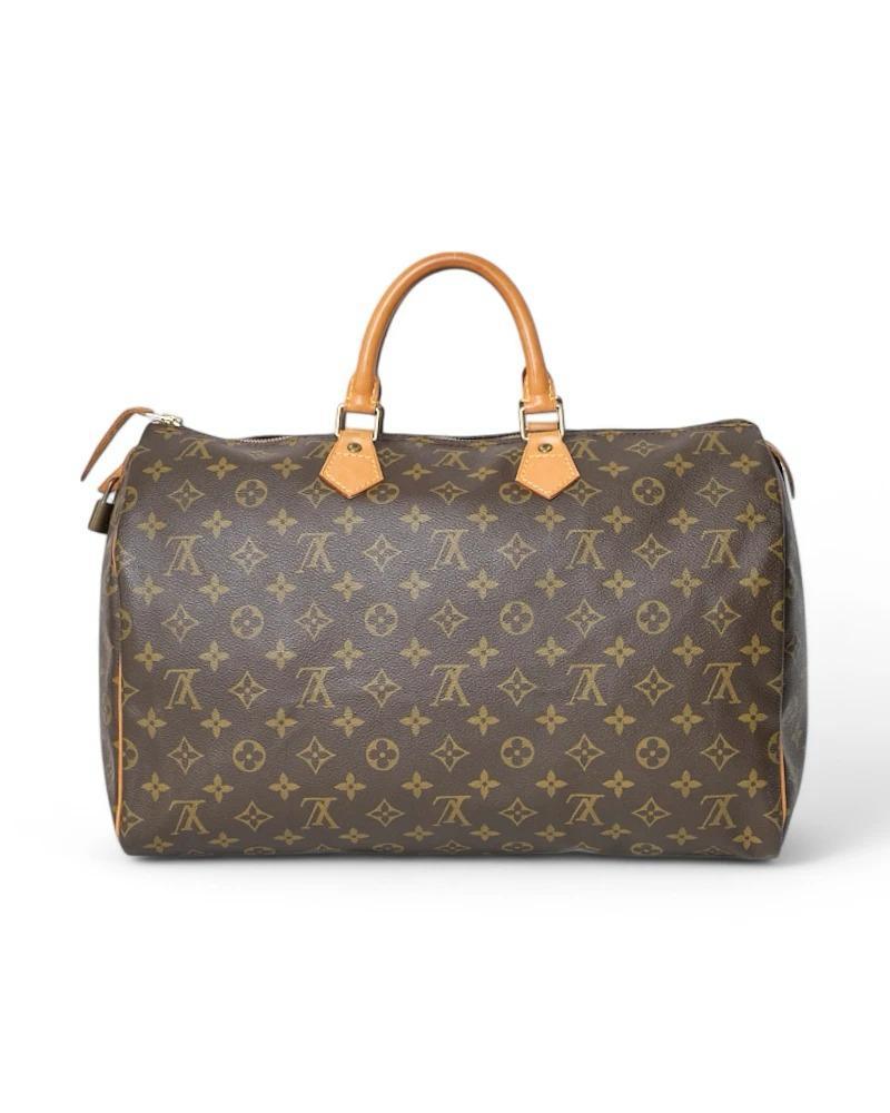 Louis Vuitton Speedy 35 Monogram In Excellent Condition In Torre Del Greco, IT