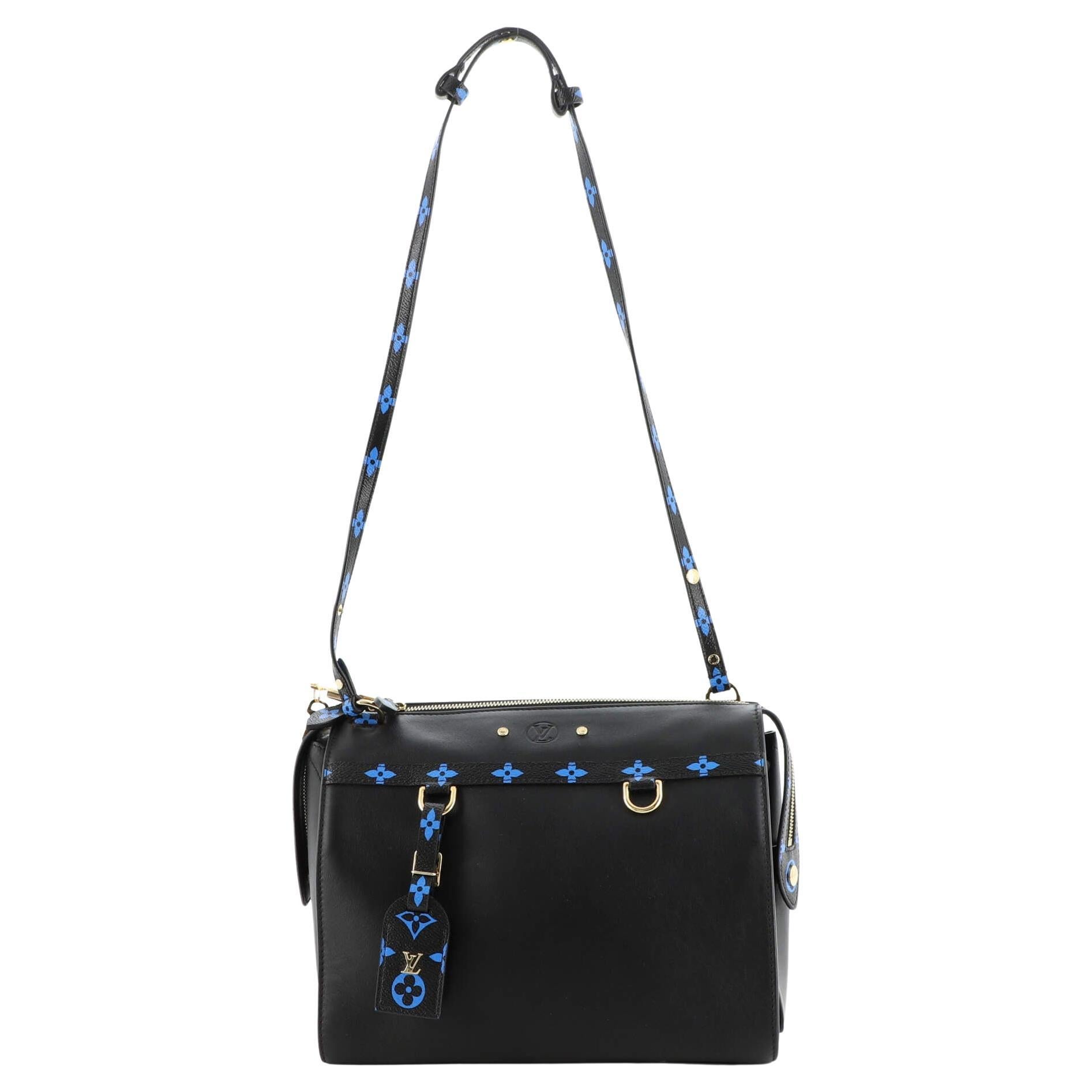 Vuitton Amazon - 20 For Sale on 1stDibs