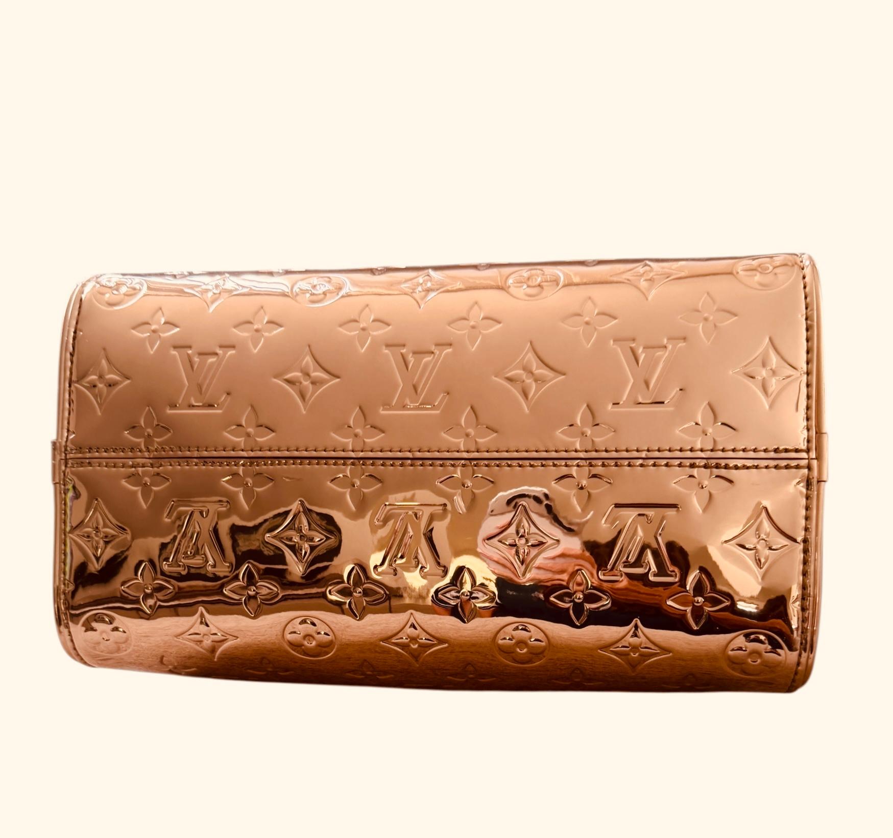 Louis Vuitton Speedy Bandouliere 25 Kupfer-Spiegel Handtasche Neu im Angebot 2